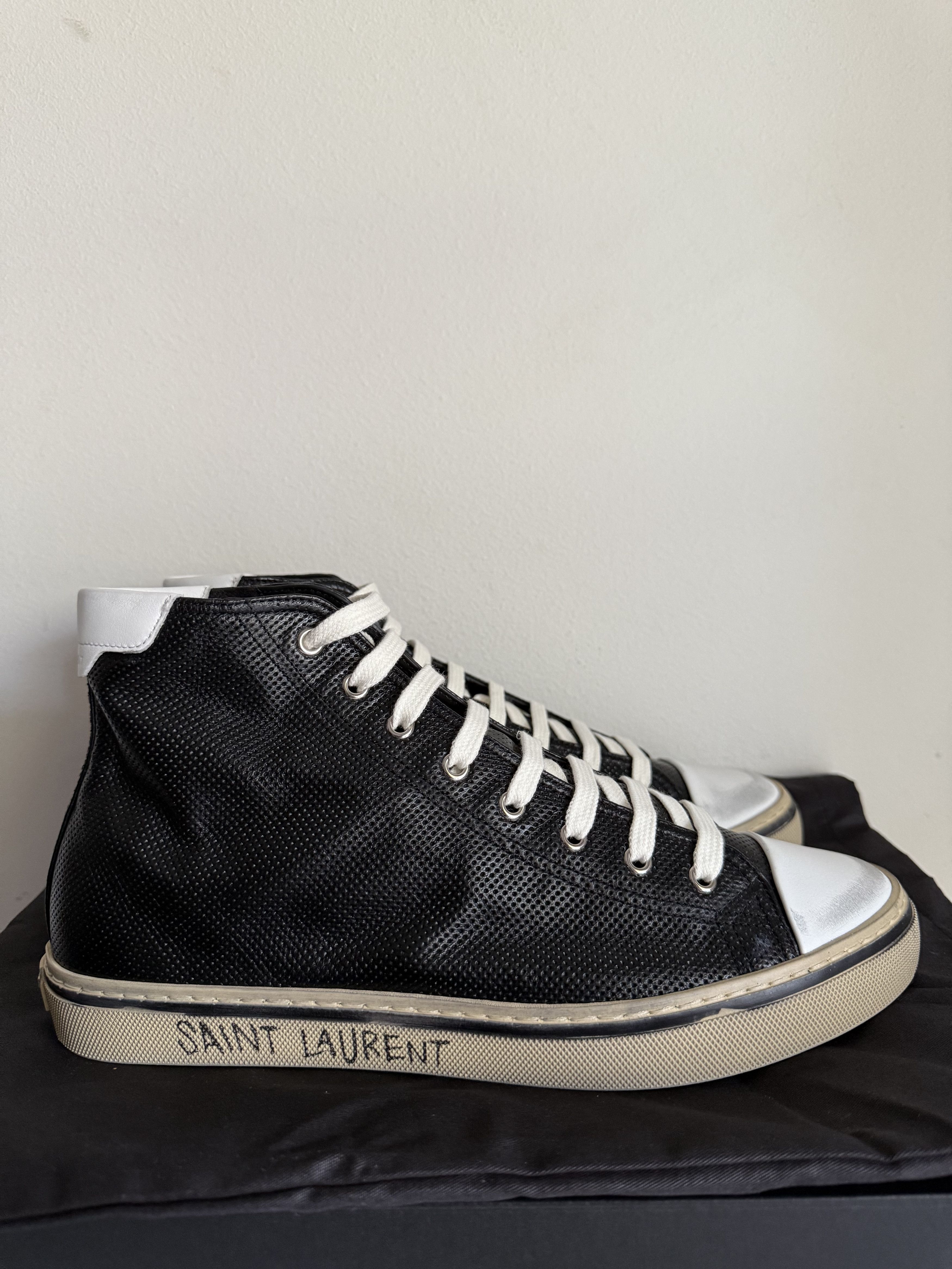 Saint Laurent Paris Saint Laurent Malibu Sneakers Size US 10 / EU 43 - 4 Thumbnail
