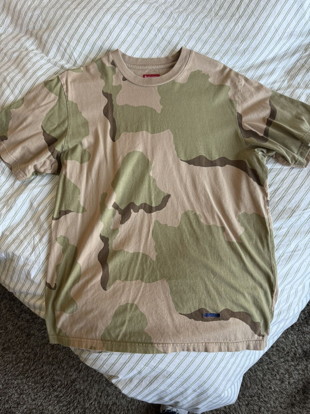 Supreme Camo Tee Size US L / EU 52-54 / 3 - 1 Thumbnail