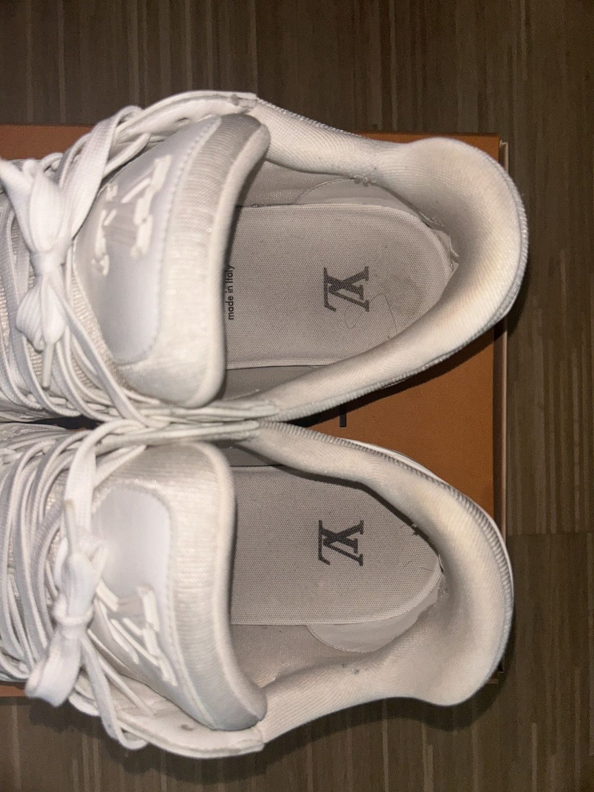 Louis Vuitton Louis Vuitton Trainer low Size US 11 / EU 44 - 11 Thumbnail
