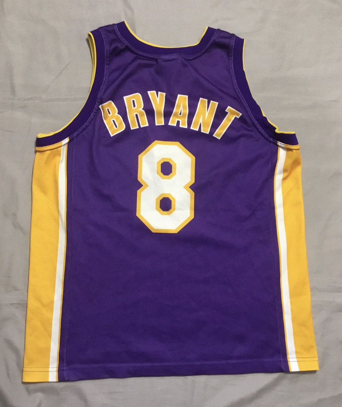 Champion Los Angeles Lakers #8 Kobe Bryant NBA Basketball Jersey Size US S / EU 44-46 / 1 - 2 Thumbnail