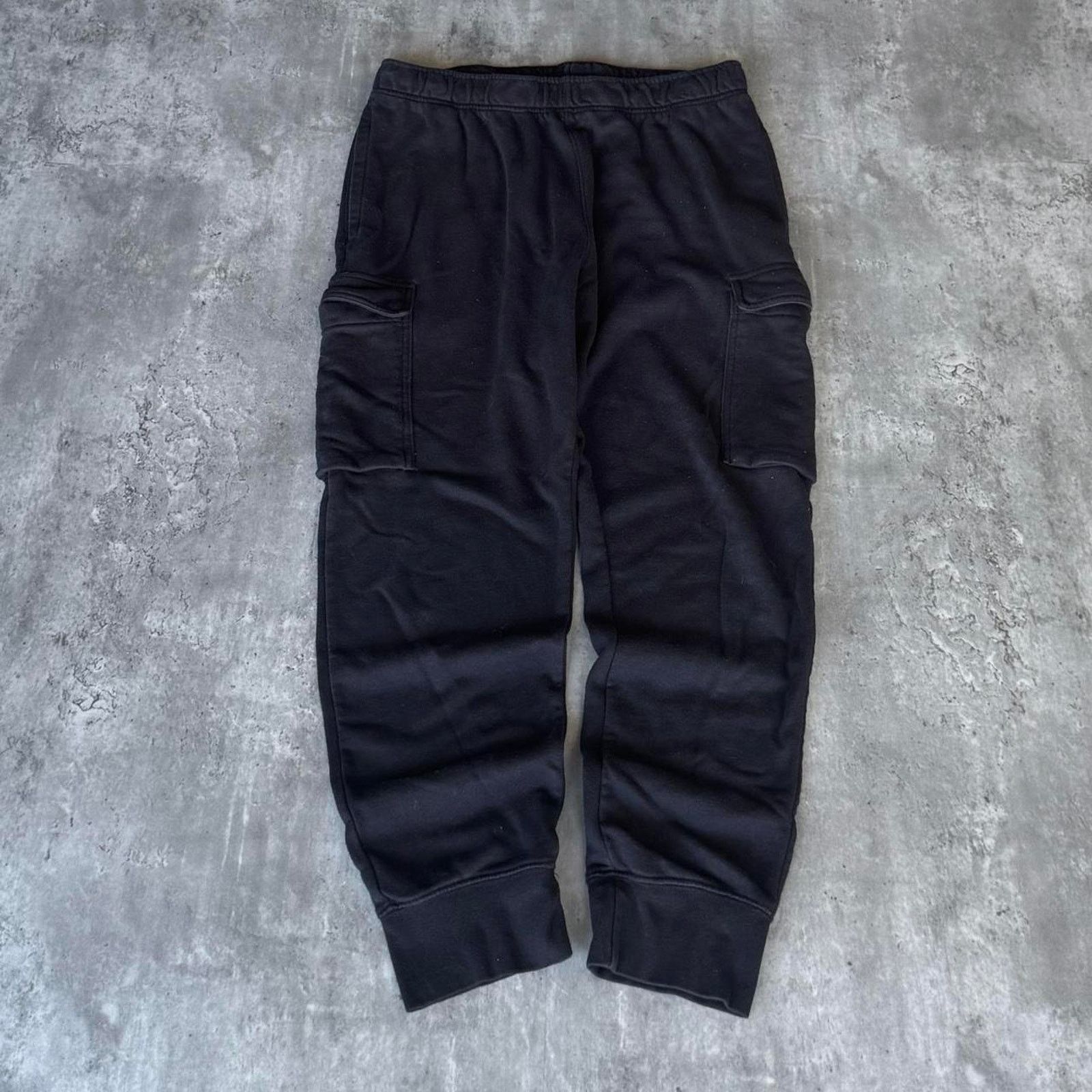 Japanese Brand × Vintage Vintage Y2K Faded Black Cargo Grunge Opium Sweatpants Size US 33 - 1 Thumbnail
