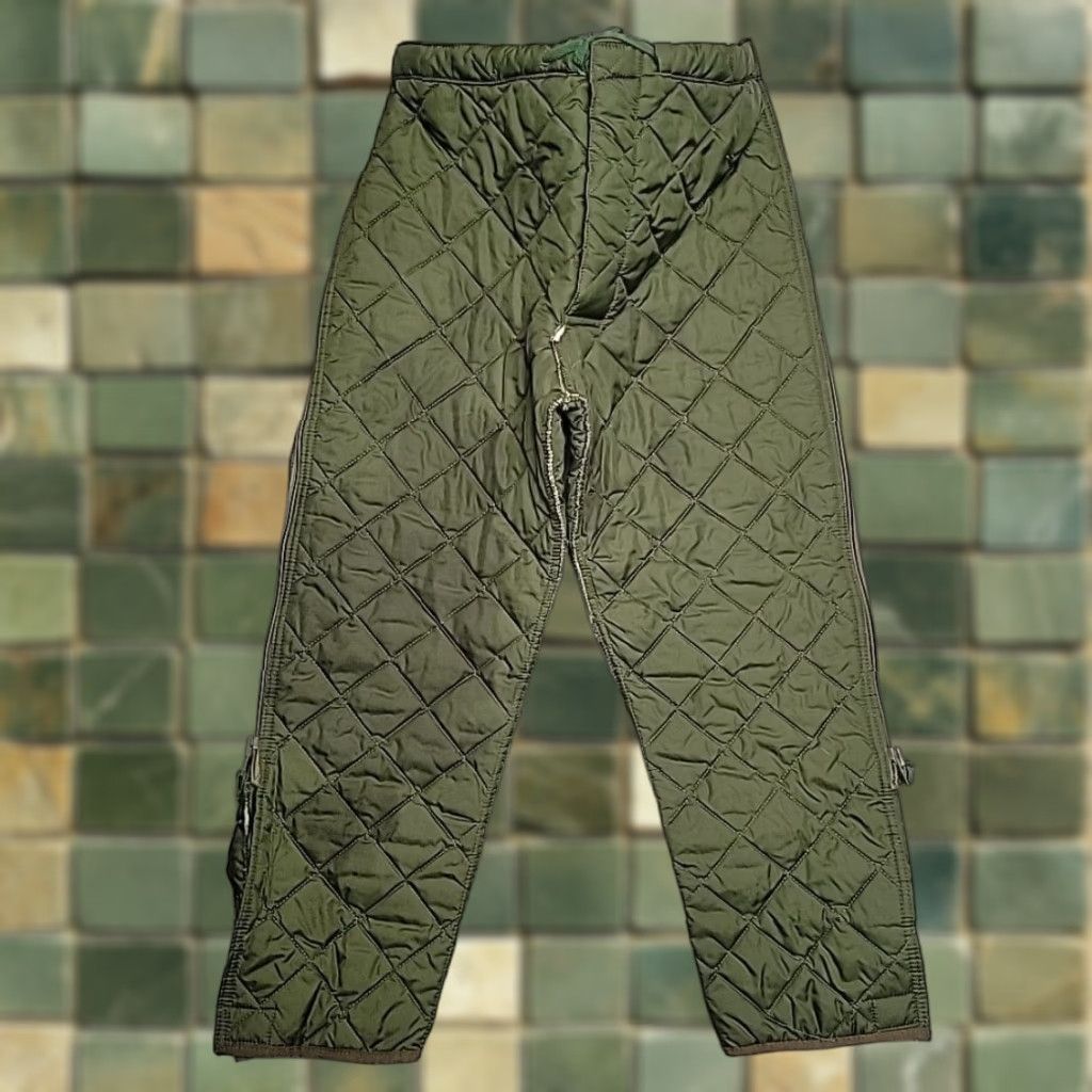 Olive US Army Pants Mens Small Olive Extreme Cold Weather Insulated Quilted Liner Size US 30 / EU 46 - 1 Thumbnail