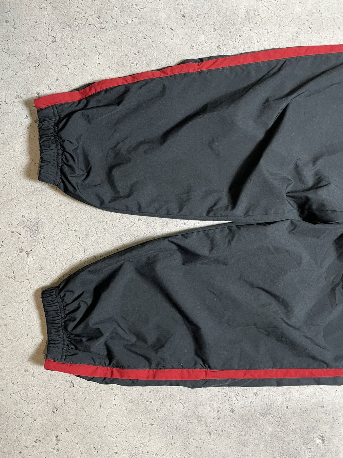 Nike Vintage Nike KNVB Netherlands Track Pants Nylon Swoosh Y2K Size US 38 / EU 54 - 3 Thumbnail
