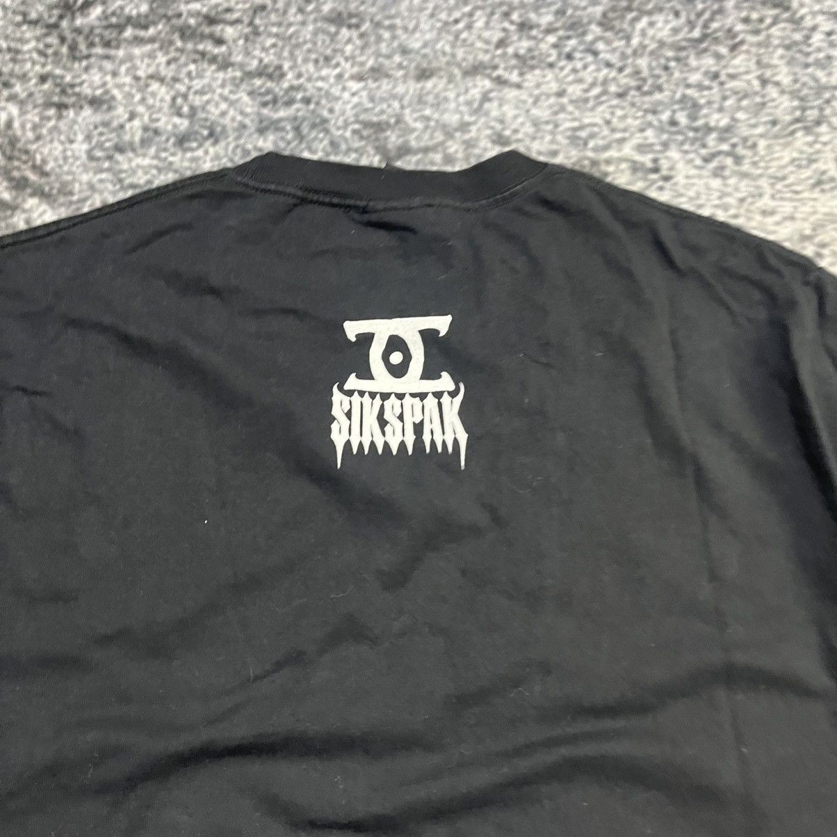 Vintage VINTAGE 90s SIKSPAK GRUNGE SKATER BLACK T SHIRT SIZE LARGE Size US L / EU 52-54 / 3 - 7 Thumbnail