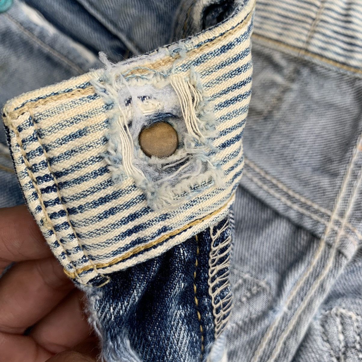 Levi's Vintage Y2K Levis Classic 502 Stitched Distressed Denim W29 Size US 29 - 10 Thumbnail