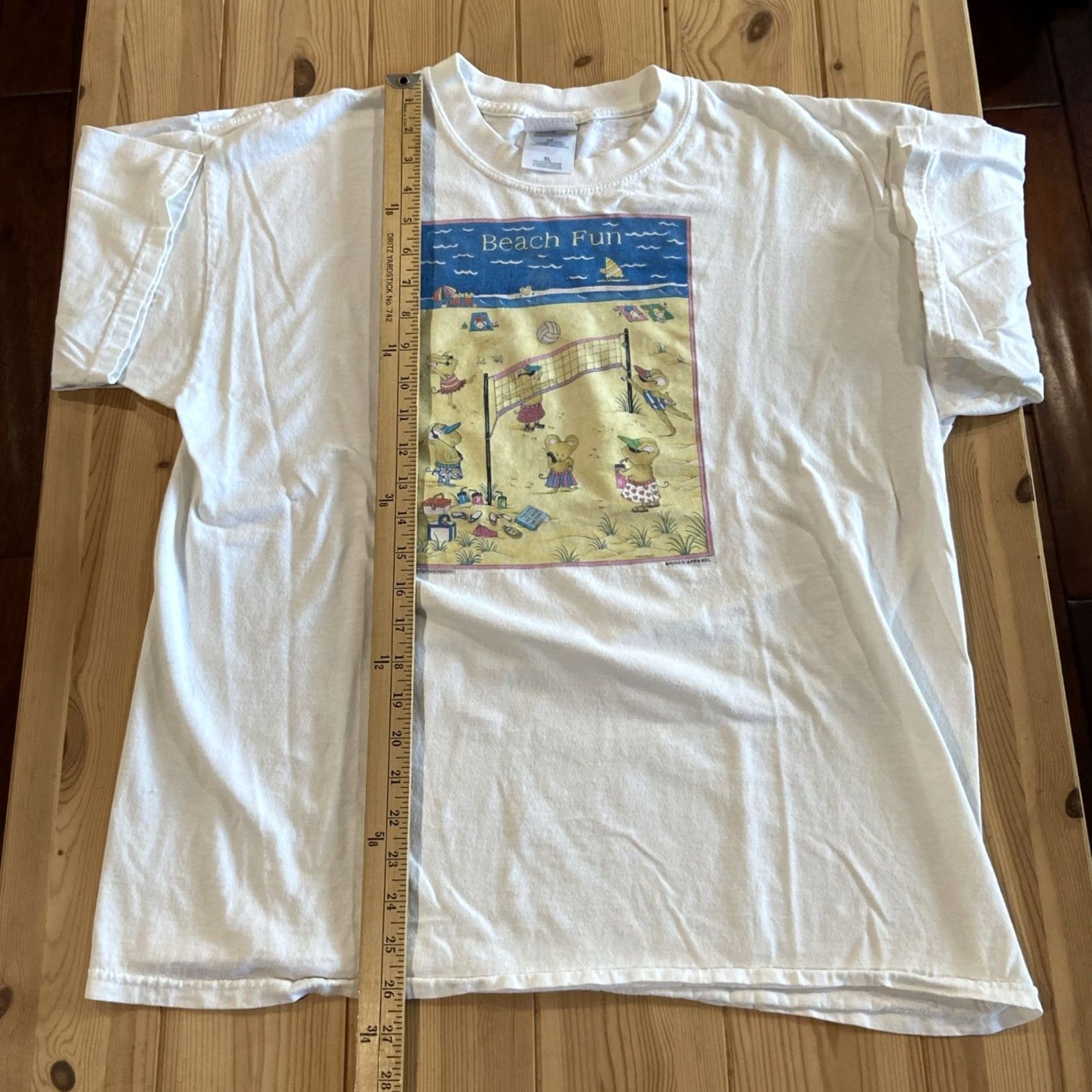 Vintage VINTAGE Laura Trayser Designs T-Shirt Men’s XL White Bunny Flowers Garden Friends Beach Fun Size US XL / EU 56 / 4 - 4 Thumbnail