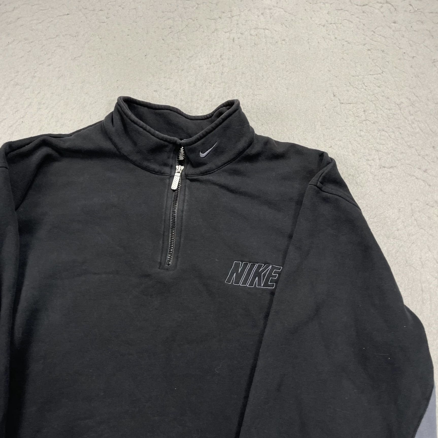 Nike VINTAGE Nike Sweatshirt Mens 2XL Black Nike Sweatshirt 2XL Black 90s Sports Logo Zip 1/4 Fleece Pullover Mens Size US XXL / EU 58 / 5 - 3 Thumbnail