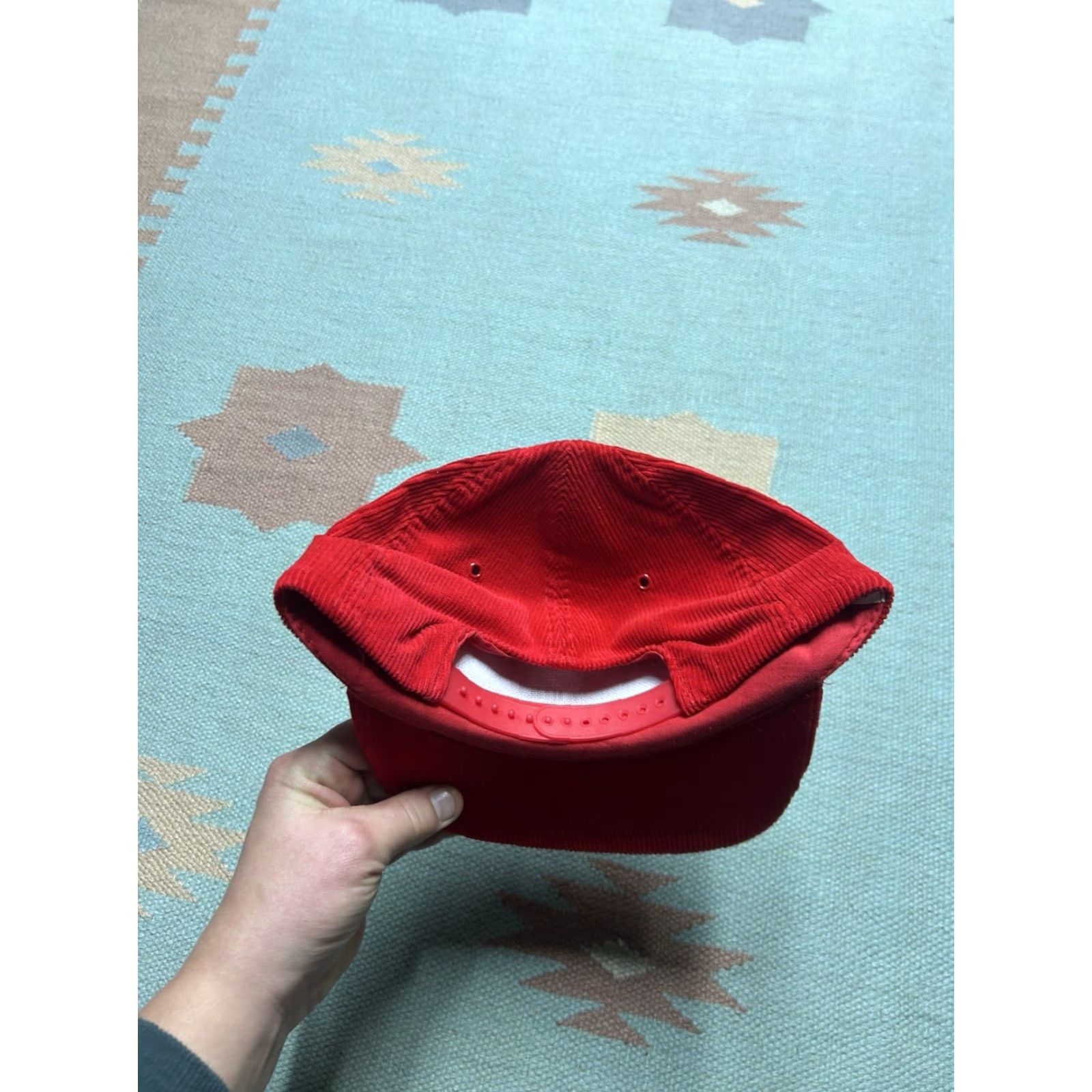 Vintage VINTAGE SnapBack Hat Corduroy Cap bob Evans restaurant food red adjustable Men Size ONE SIZE - 4 Thumbnail