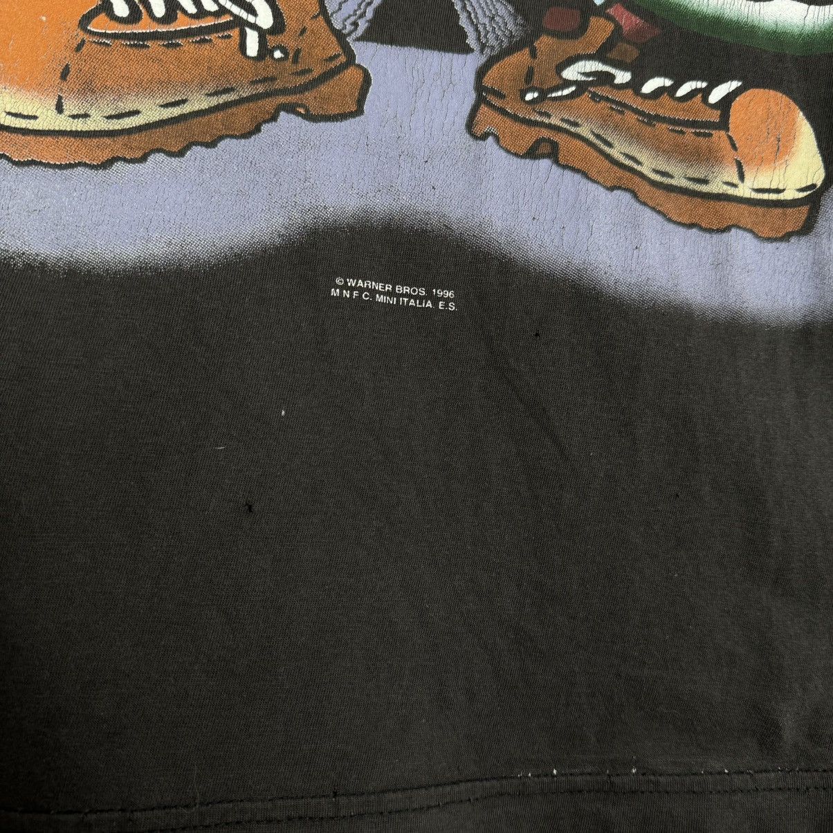 Vintage Vintage 1996 Looney Tunes Taz Truckin Co Cartoon T Shirt Size US XL / EU 56 / 4 - 5 Thumbnail