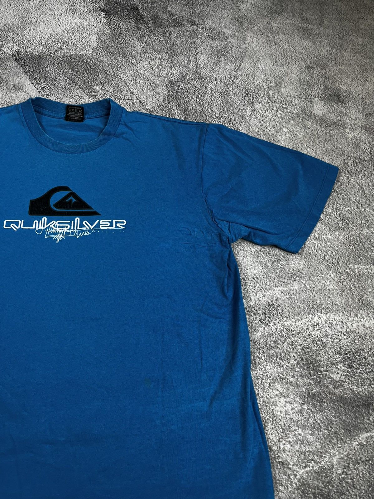 Quiksilver Rare!! Vintage 00's QUIKSILVER Logo Graphic Faded Tee Shirt Size US M / EU 48-50 / 2 - 5 Thumbnail