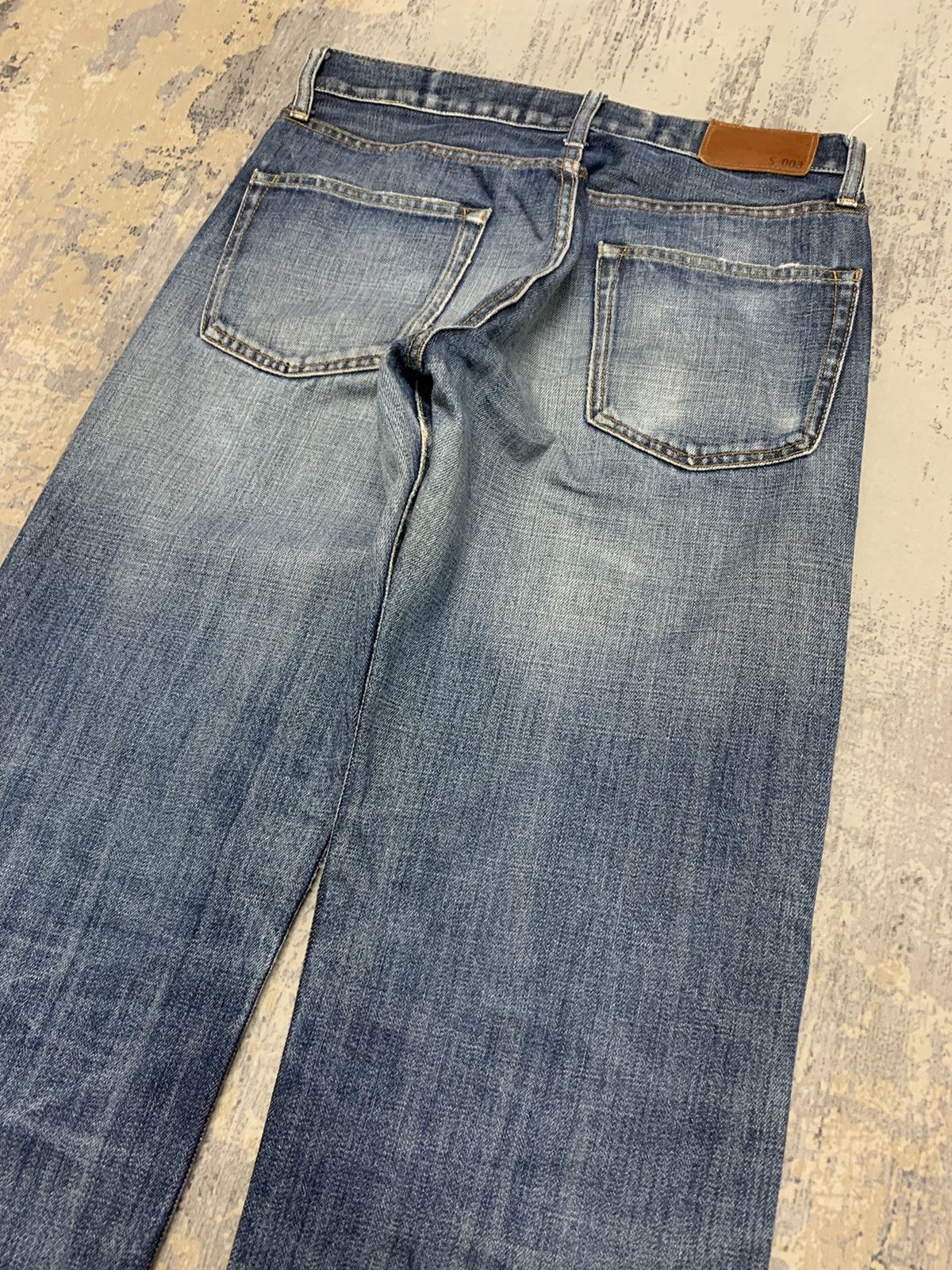 Japanese Brand Vintage Japanese Uniqlo S003 Mud Wash Distressed Loose Jeans Size US 30 / EU 46 - 12 Thumbnail