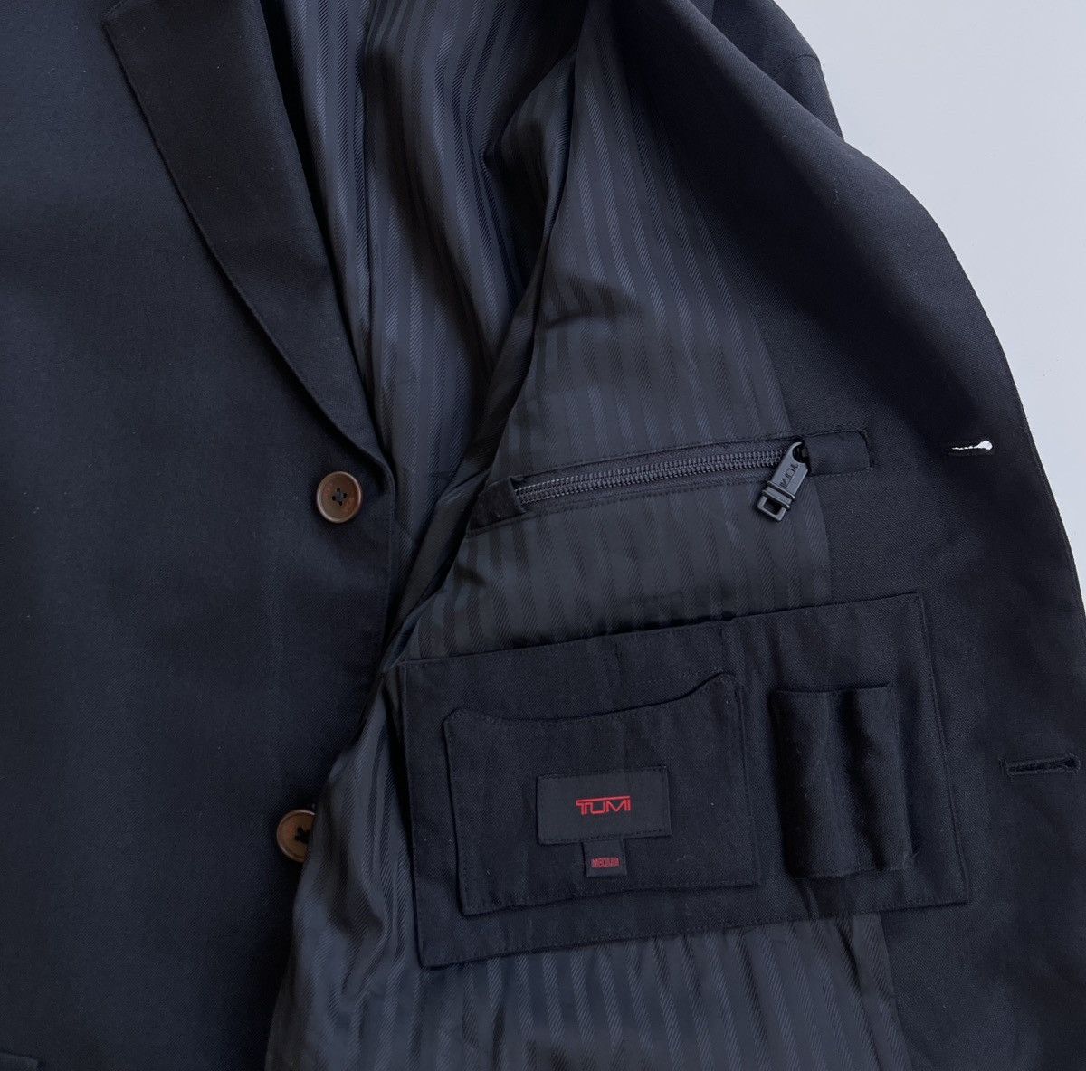 Tumi Tumi Navy Blue Suit Jacket Size US M / EU 48-50 / 2 - 5 Thumbnail