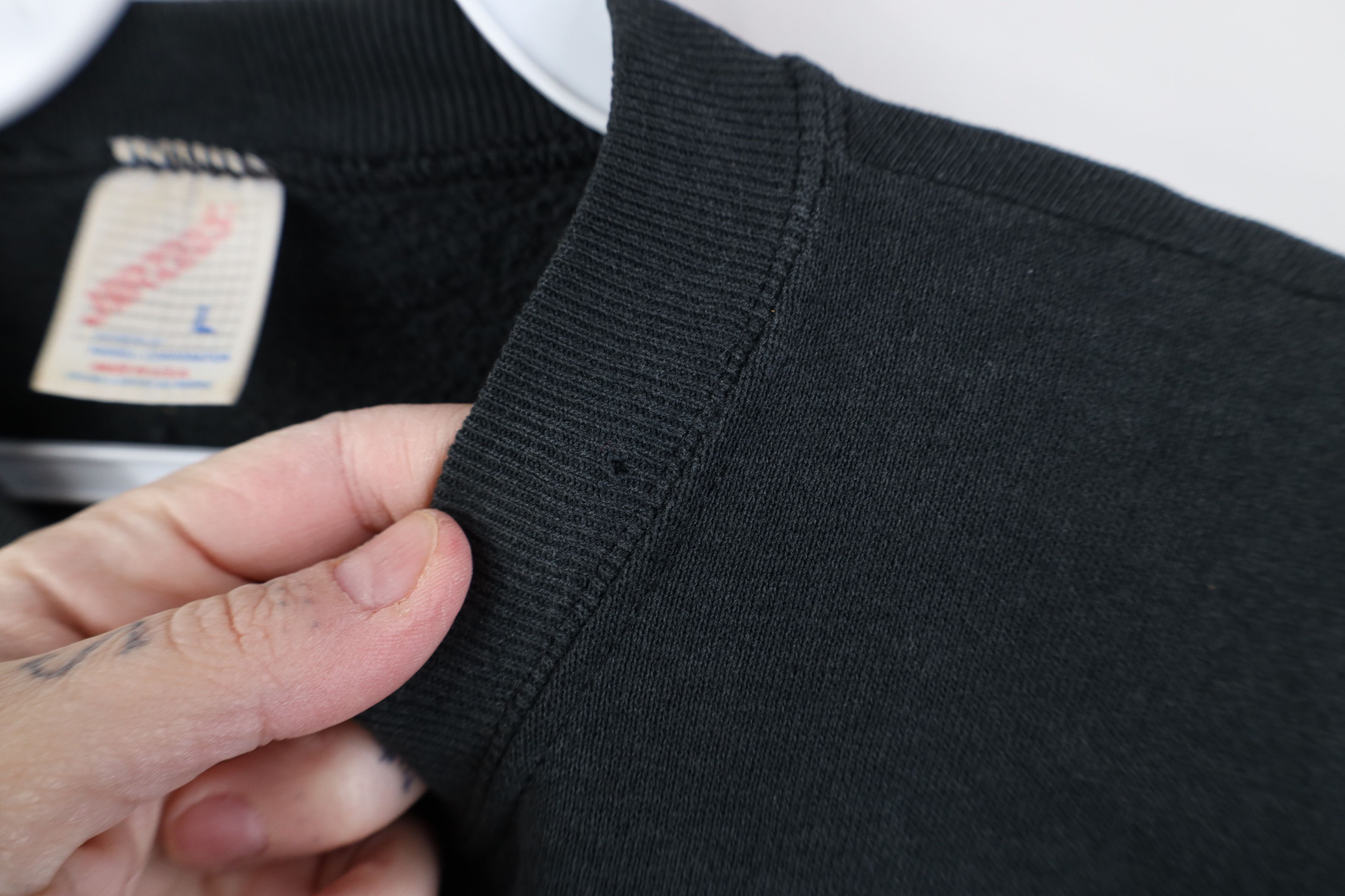 Vintage Vintage 90s Streetwear Blank Crewneck Sweatshirt Black USA Size US L / EU 52-54 / 3 - 4 Thumbnail