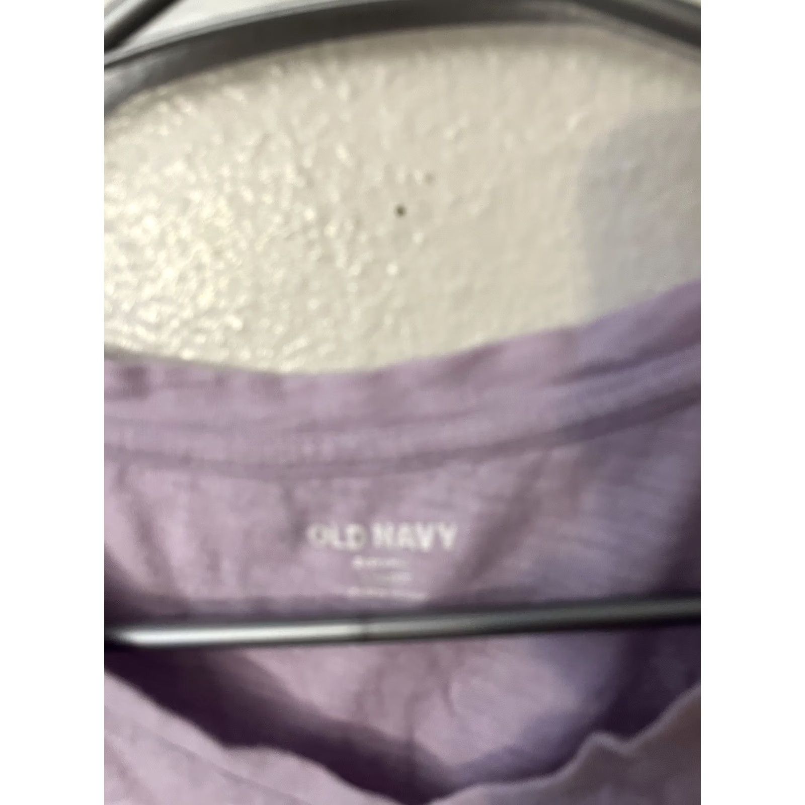 Old Navy Old Navy Everywear Shirt Womens SP Purple Solid Cotton V Neck Short Sleeve Size S / US 4 / IT 40 - 2 Thumbnail