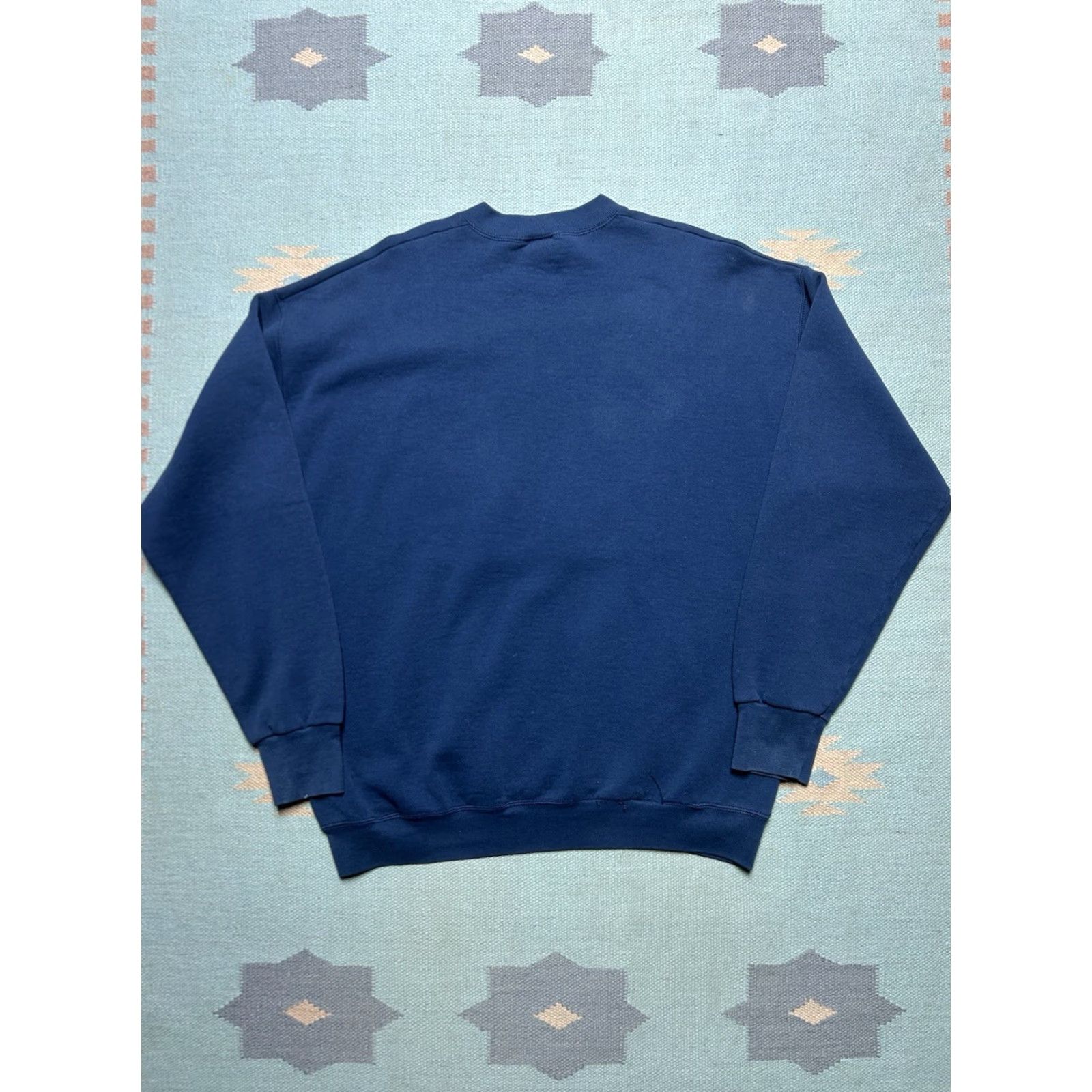 Vintage VINTAGE 90s LOONEY TUNES TAZ EMBOSSED BLUE SWEATSHIRT ADULT XL CREWNECK MEN Blue XL Sweatshirt 90s Taz Looney Tunes Embossed - Mens Size US XL / EU 56 / 4 - 6 Thumbnail