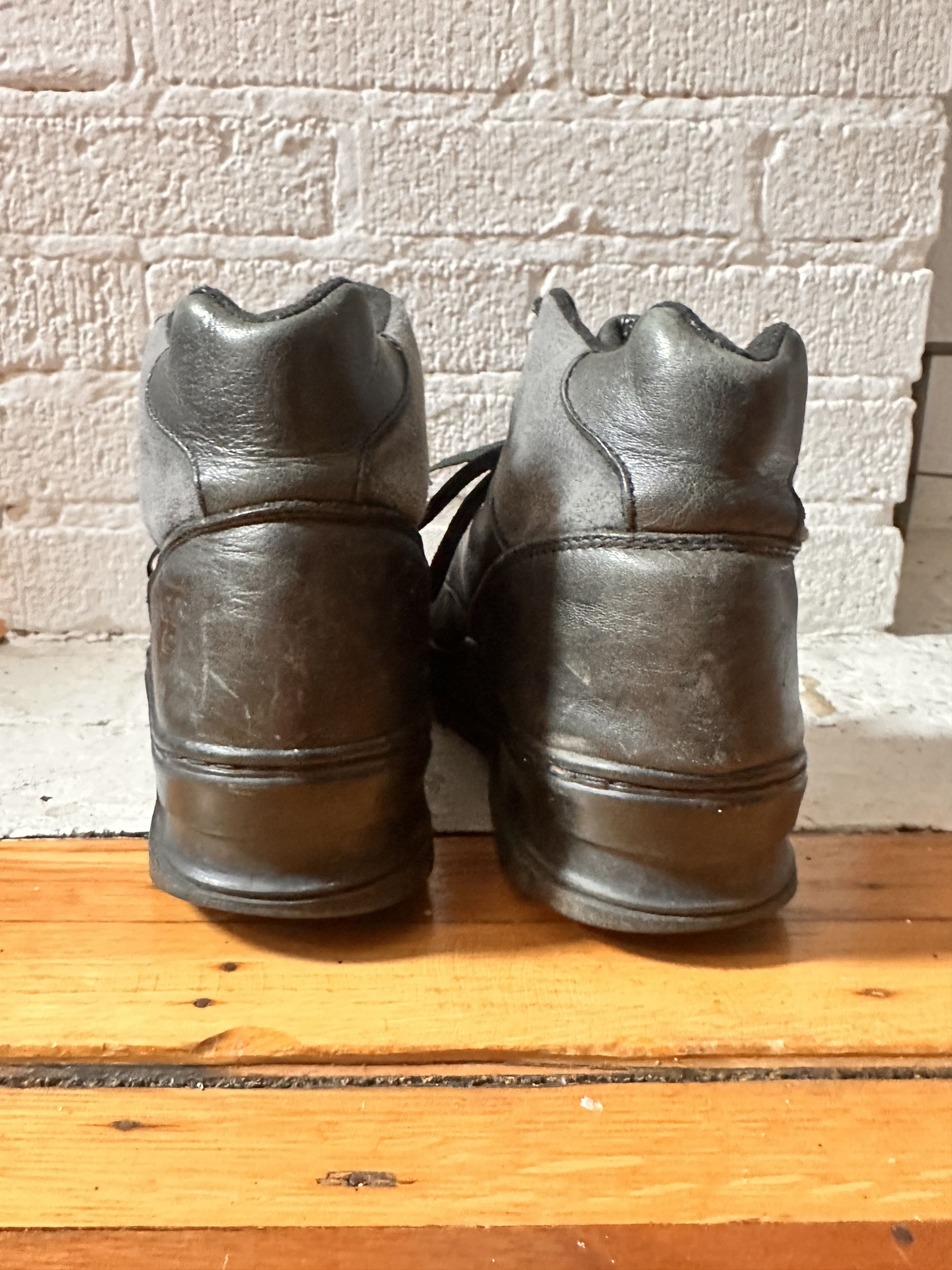 Leather Wolverine Black Leather Workwear Boots - 9.5 US Size US 9.5 / EU 42-43 - 3 Thumbnail