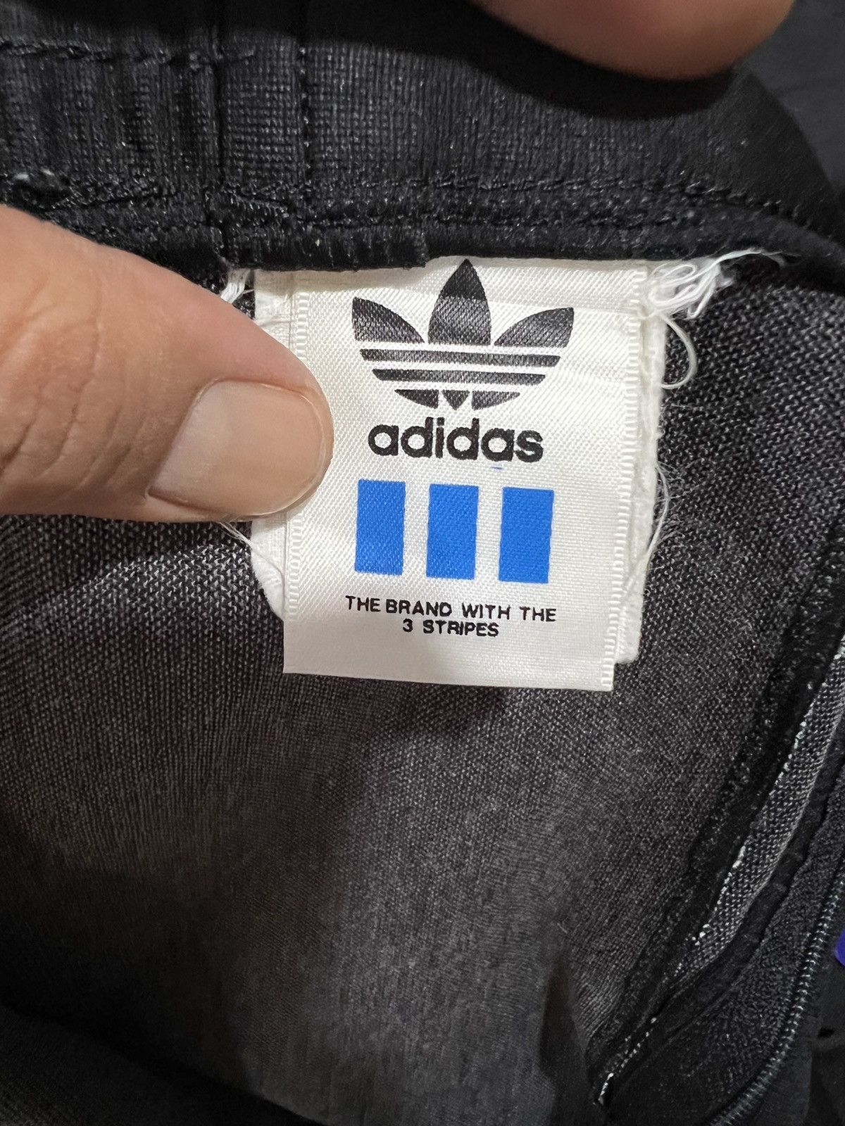 Adidas 🔥Vintage Distressed Adidas Trefoil Referee Short Pant Size US 32 / EU 48 - 12 Thumbnail