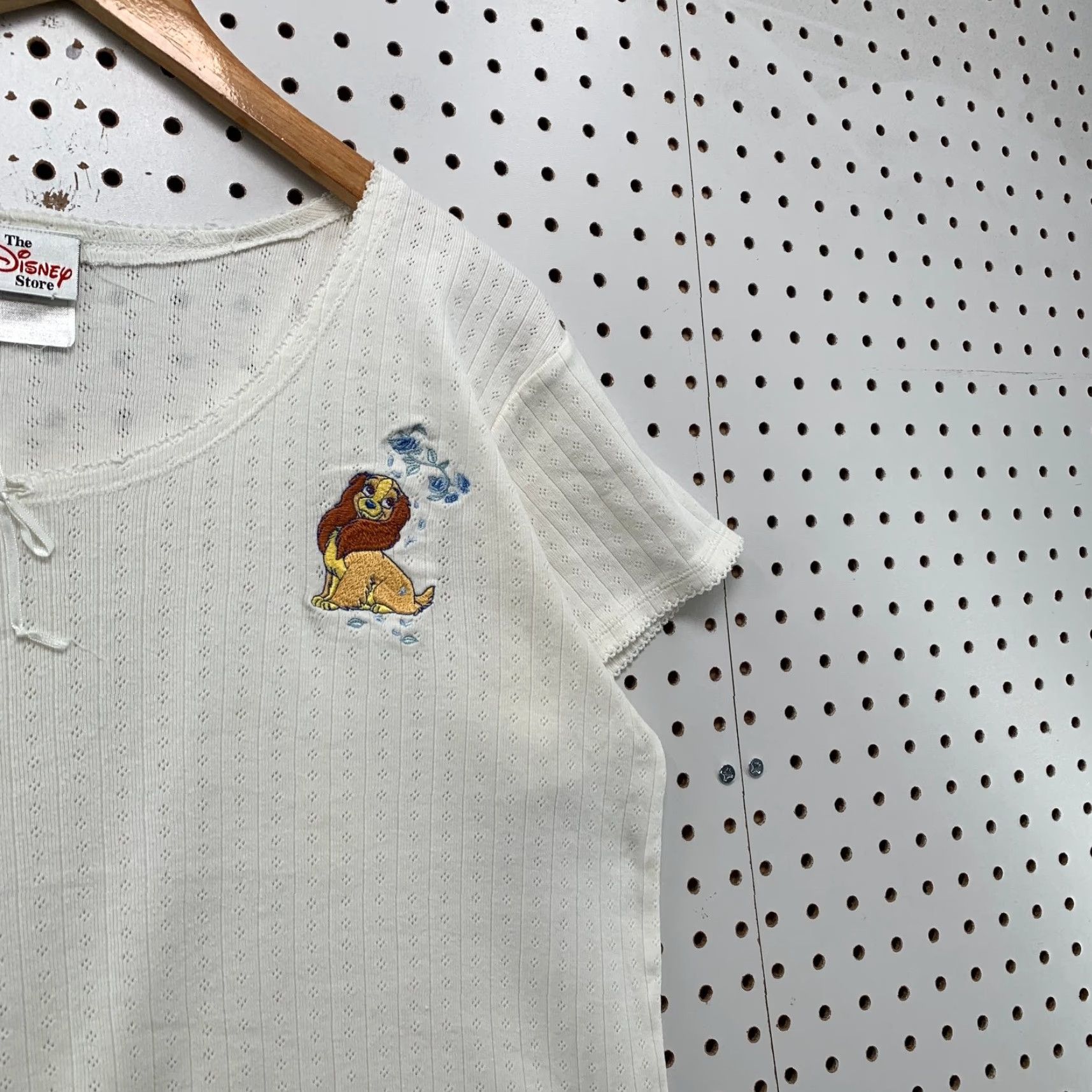 Disney VINTAGE Disney Lady Tramp Top Womens XL White Neck Tie Embroidered Movie Shirt Size XL / US 12-14 / IT 48-50 - 5 Thumbnail