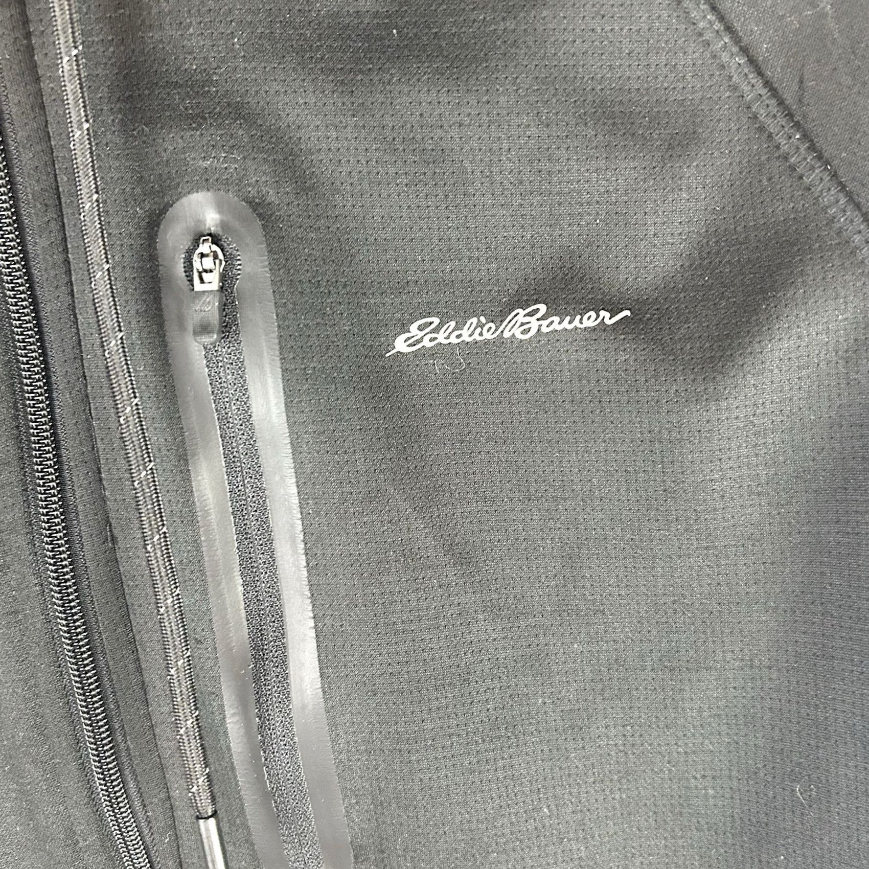 Eddie Bauer Eddie Bauer FREEDRY Men's XL Jacket Full Zip Performance Outerwear Logo Softshell Windbreaker Outerwear Logo Zip Black Mens regular Size US XL / EU 56 / 4 - 4 Thumbnail