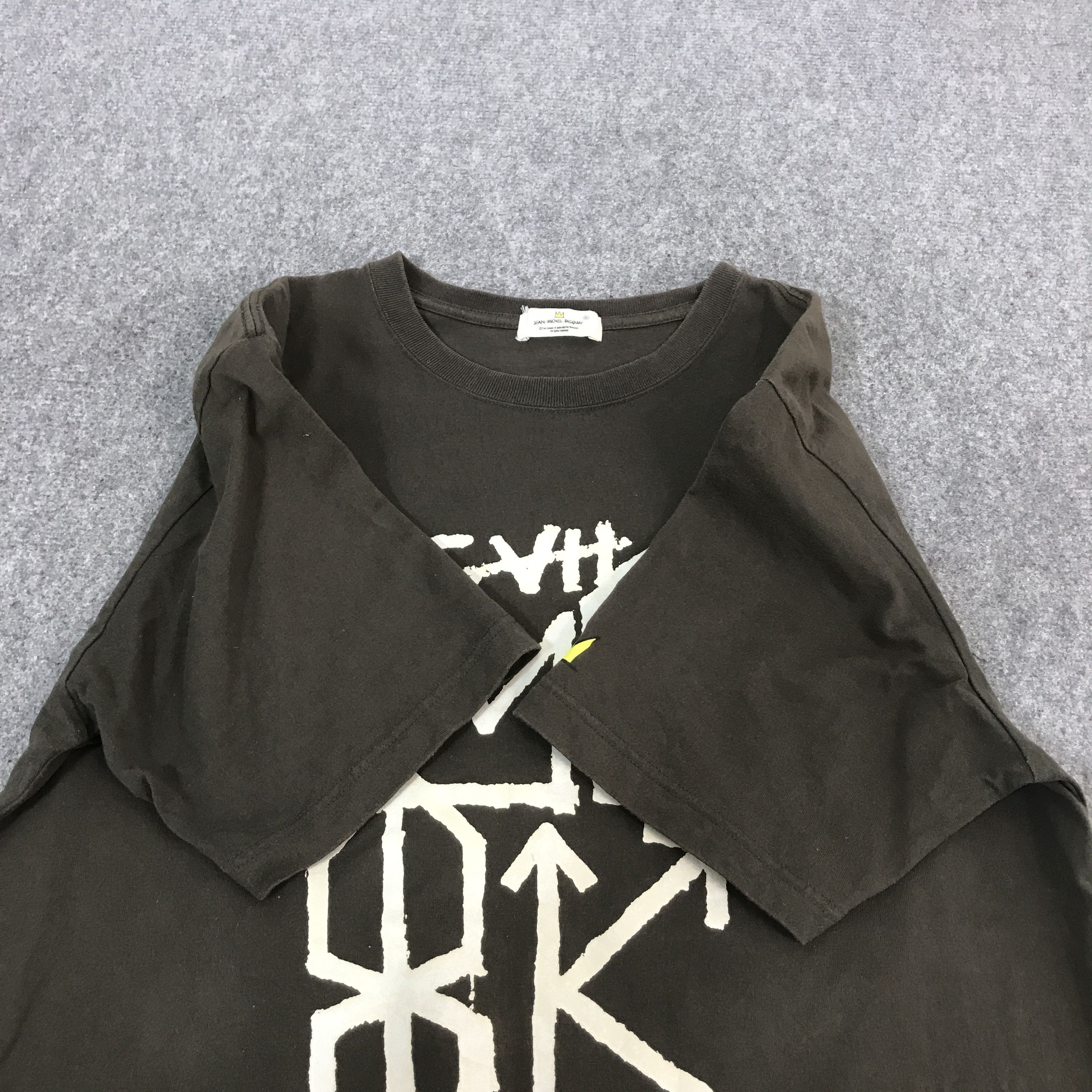 Jean-Michel Basquiat JEAN MICHEL BASQUIAT UNIQLO CROPPED TSHIRTS Size US L / EU 52-54 / 3 - 8 Thumbnail