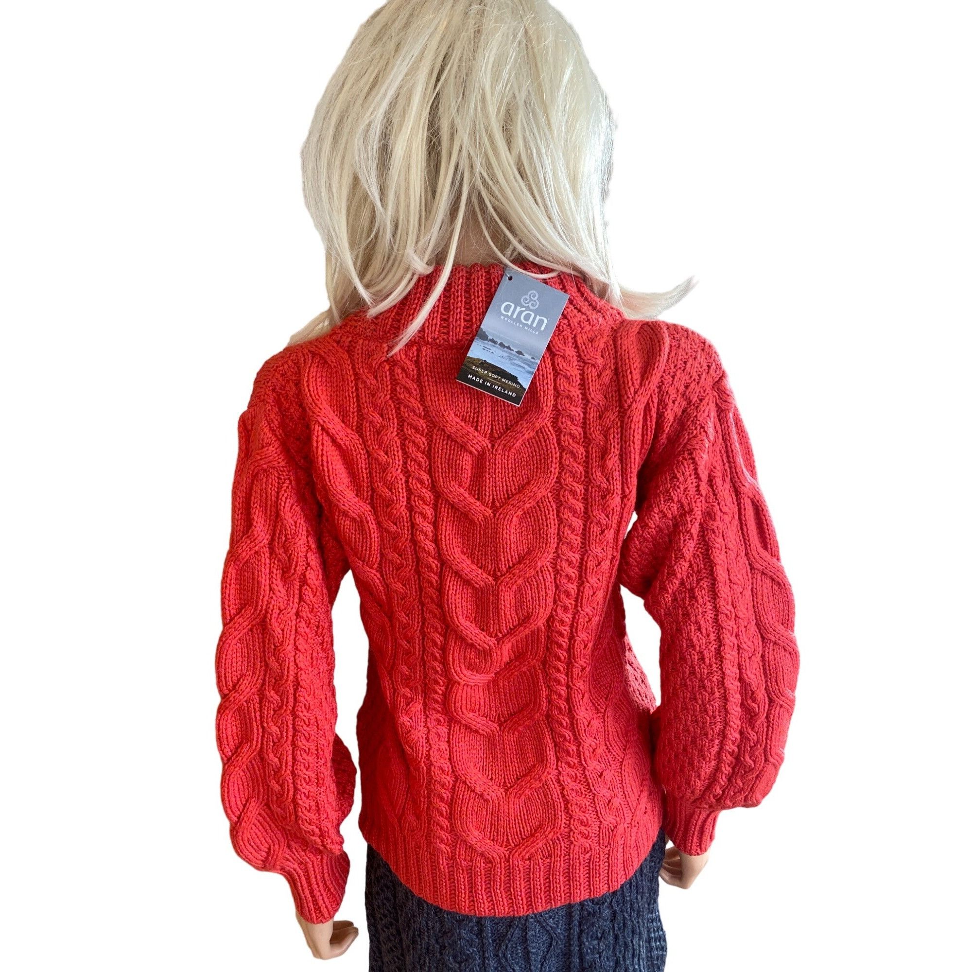Other NWT Aran Woollen Mills Red Cable-knit Crew Neck Merino Sweat Size S / US 4 / IT 40 - 5 Thumbnail