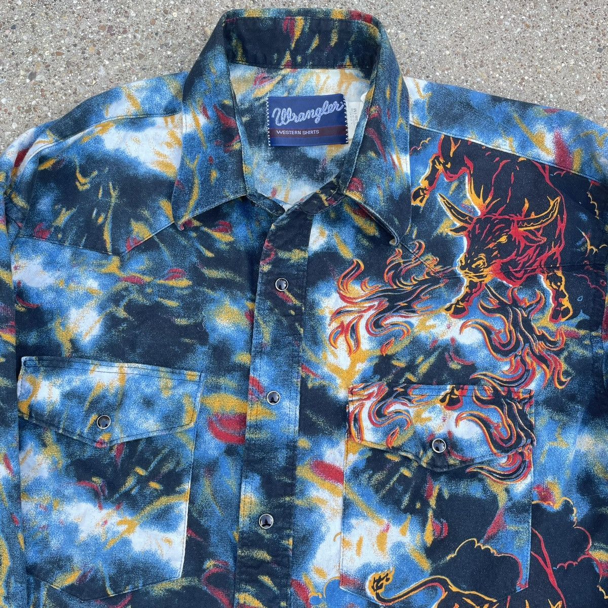 Vintage Vintage Wrangler Western Pearl Snap Bull Button Up Shirt L Size US L / EU 52-54 / 3 - 1 Thumbnail