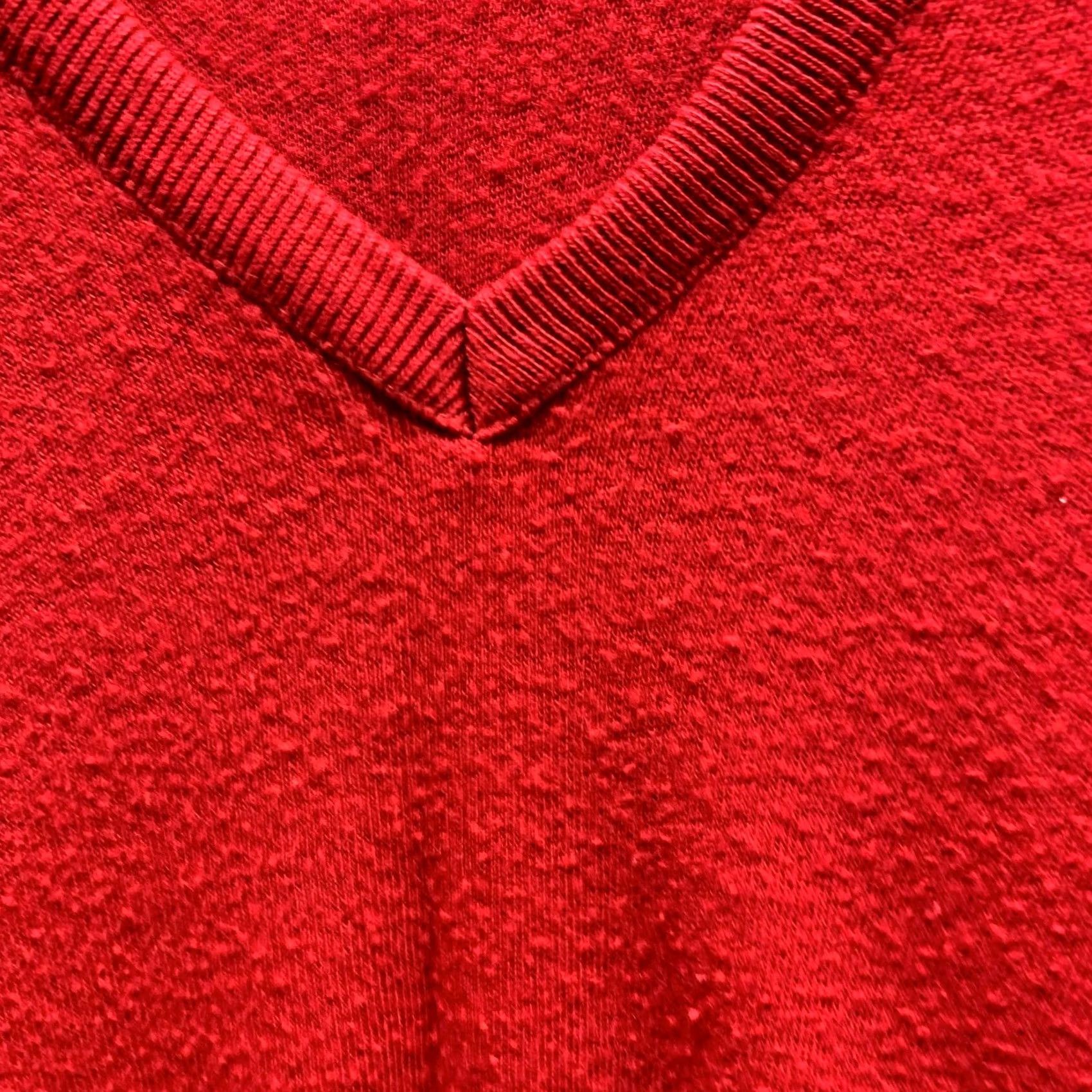 Jantzen VINTAGE Jantzen Sweater Mens XL Red Knit Acrylic V-Neck 80s Pullover Long Sleeve Knit 1A Size US XL / EU 56 / 4 - 5 Thumbnail