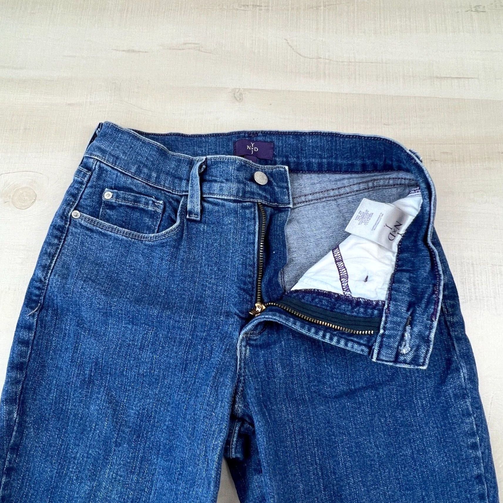 NYDJ NYDJ Womens Mid Rise Crop Jeans 2 Medium Blue Stretch Denim Ladies Size 26" / US 2 / IT 38 - 3 Thumbnail