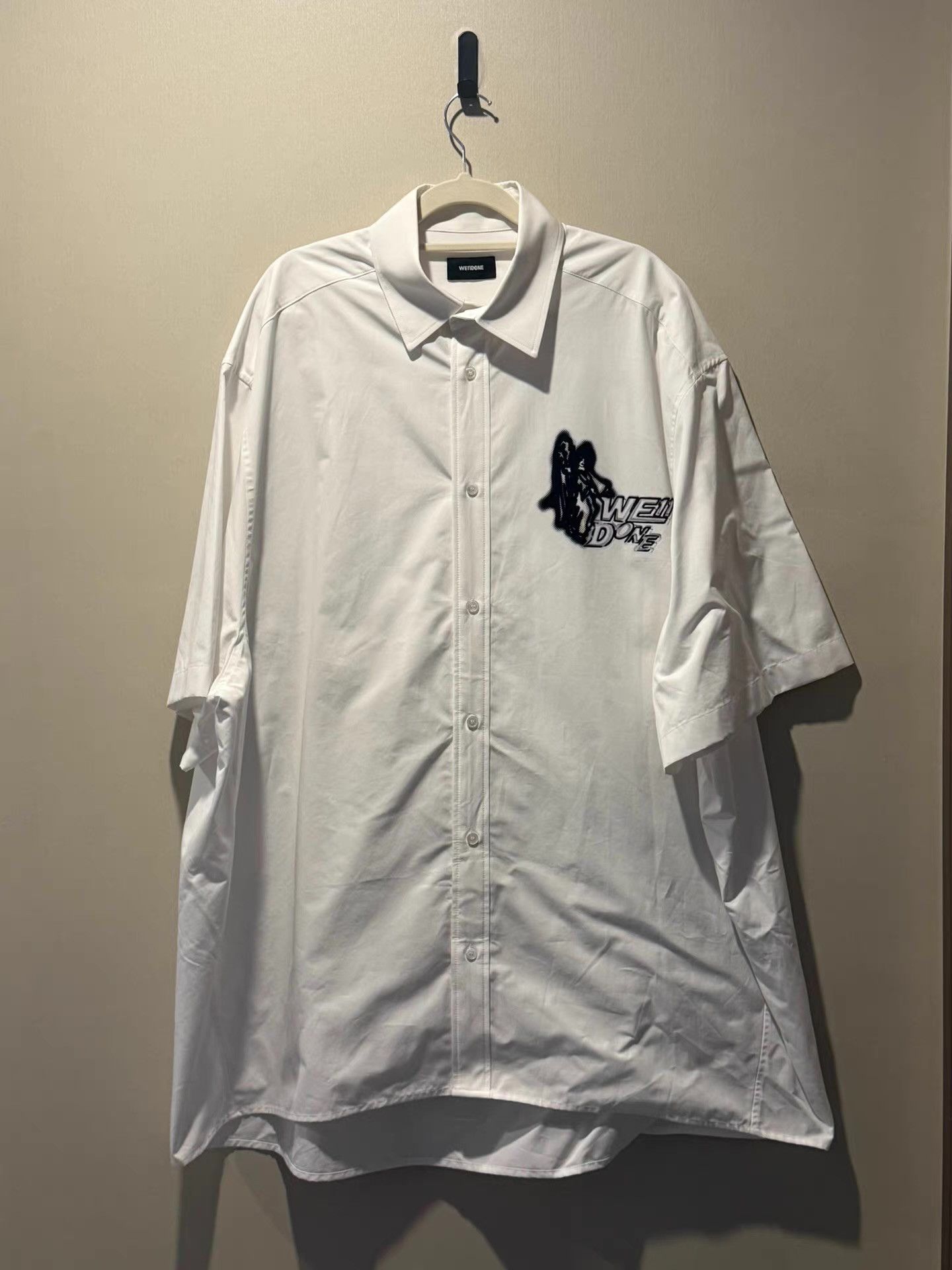 WE11DONE WE11DONE SS22 Logo Print Short Sleeve Shirt Ｑ20 Size US L / EU 52-54 / 3 - 1 Thumbnail