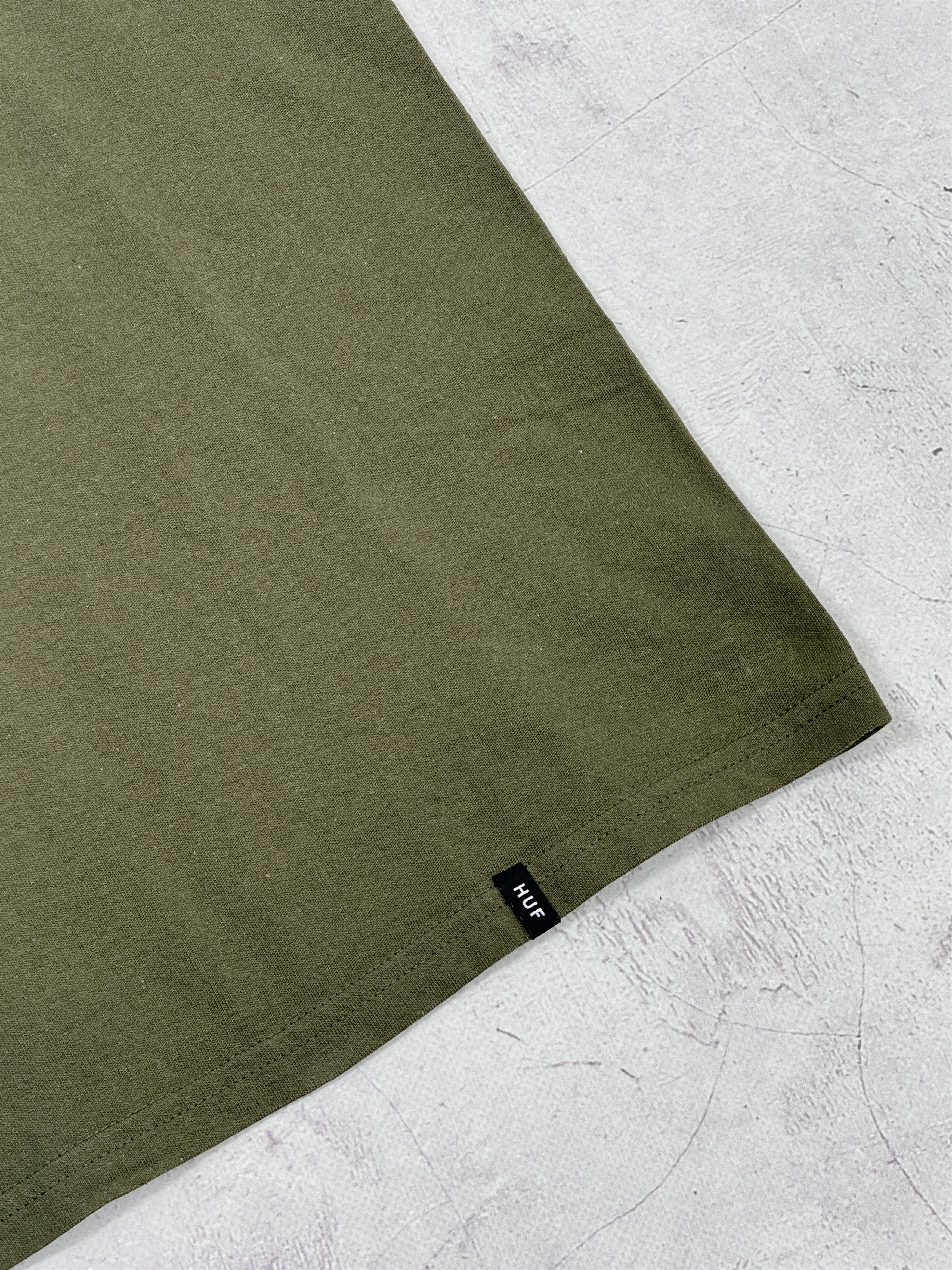 Huf Huf T-Shirt Front Logo Size US M / EU 48-50 / 2 - 7 Thumbnail