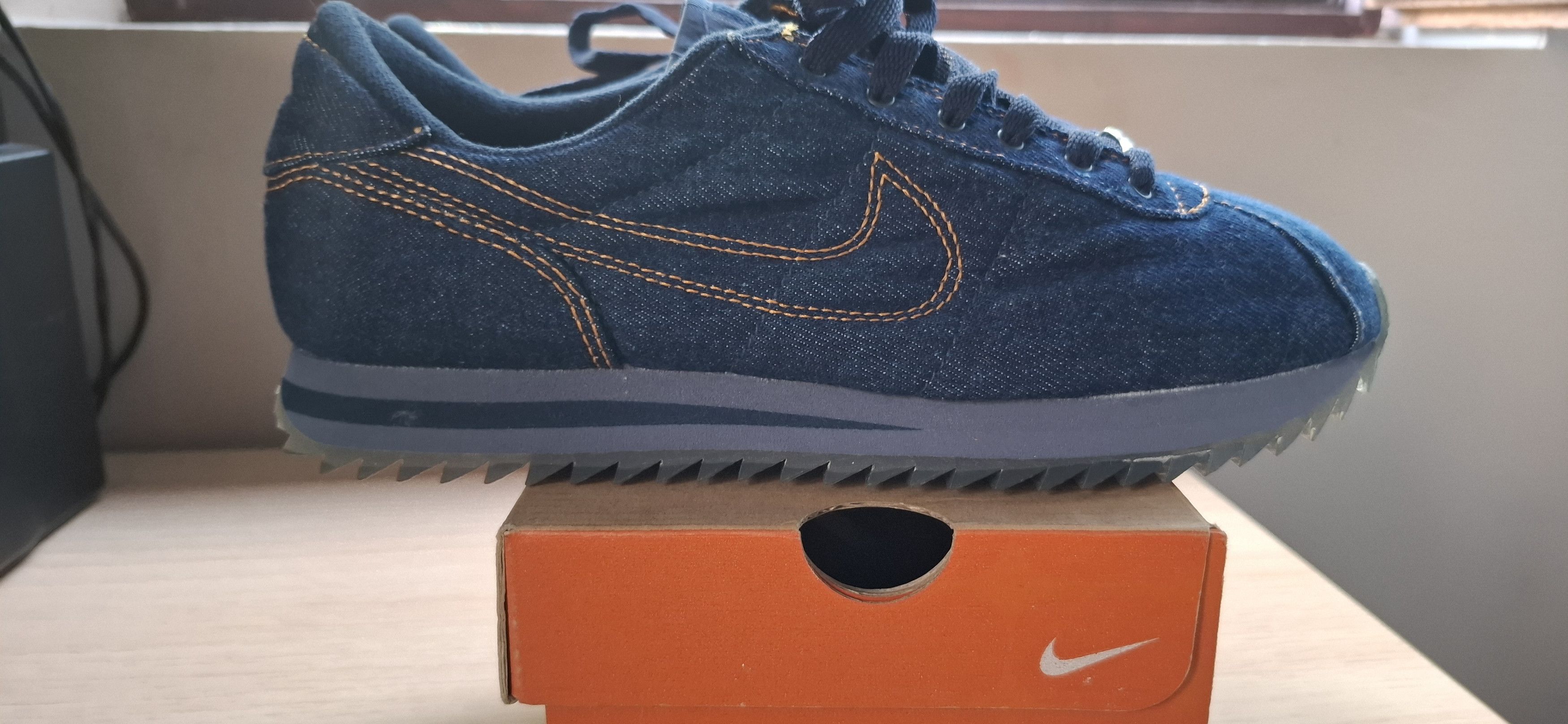 Nike Vintage Nike Cortex Deluxe Size US 9.5 / IT 39.5 - 3 Thumbnail