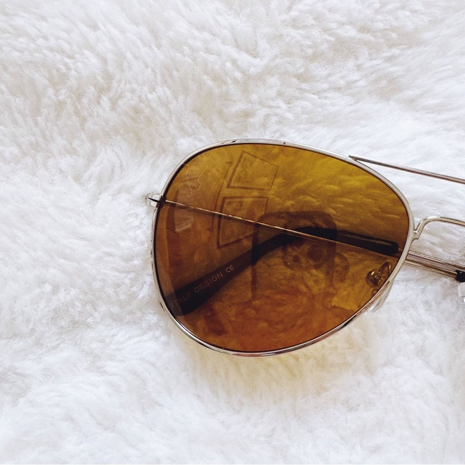 Other Edward Gold with Silver Rims Polarized Aviator Sunglasses Size ONE SIZE - 2 Thumbnail