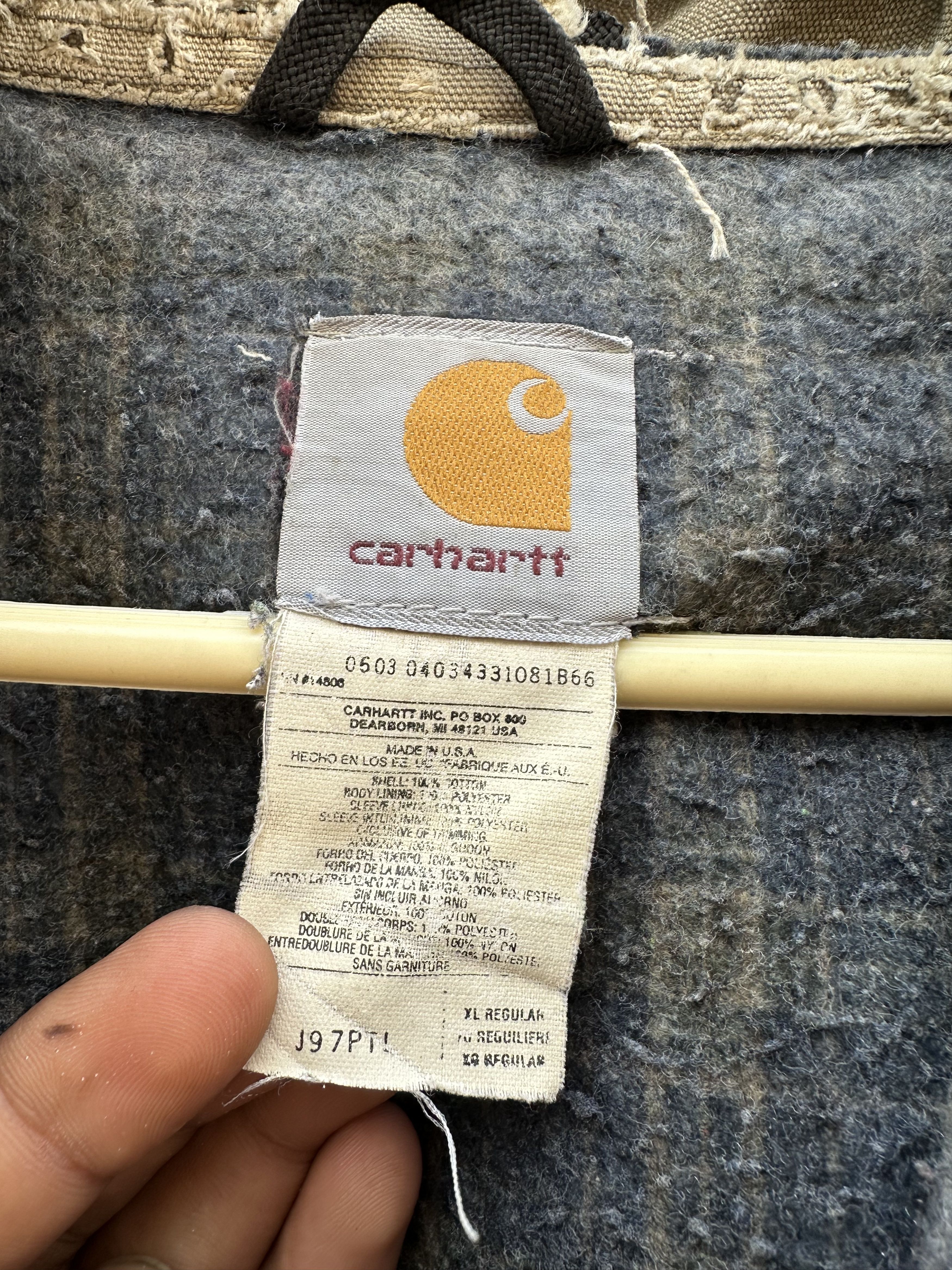 Carhartt vintage 90s Carhartt J97 PTL Detroit Jacket Thrashed & Faded Size US XL / EU 56 / 4 - 11 Thumbnail