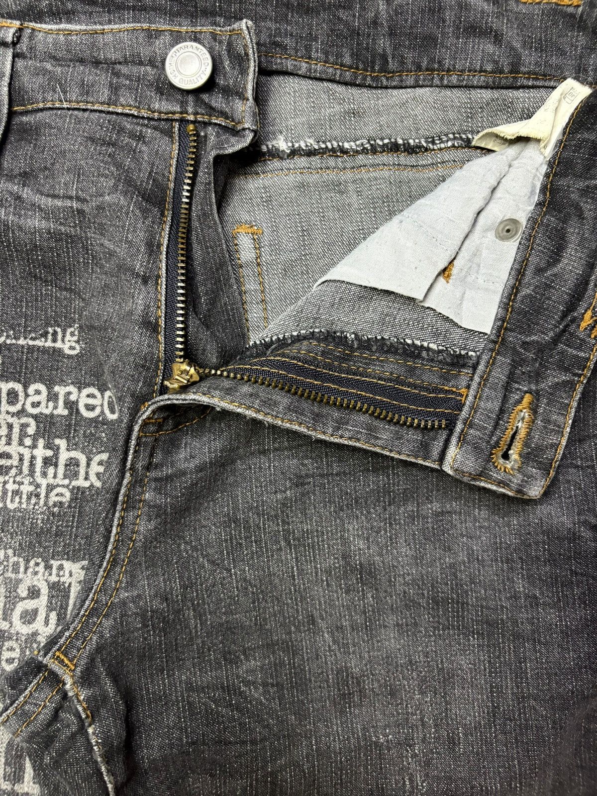 Japanese Brand Vintage Japanese Brand Printed Distressed Flare Jeans Size US 28 / EU 44 - 9 Thumbnail
