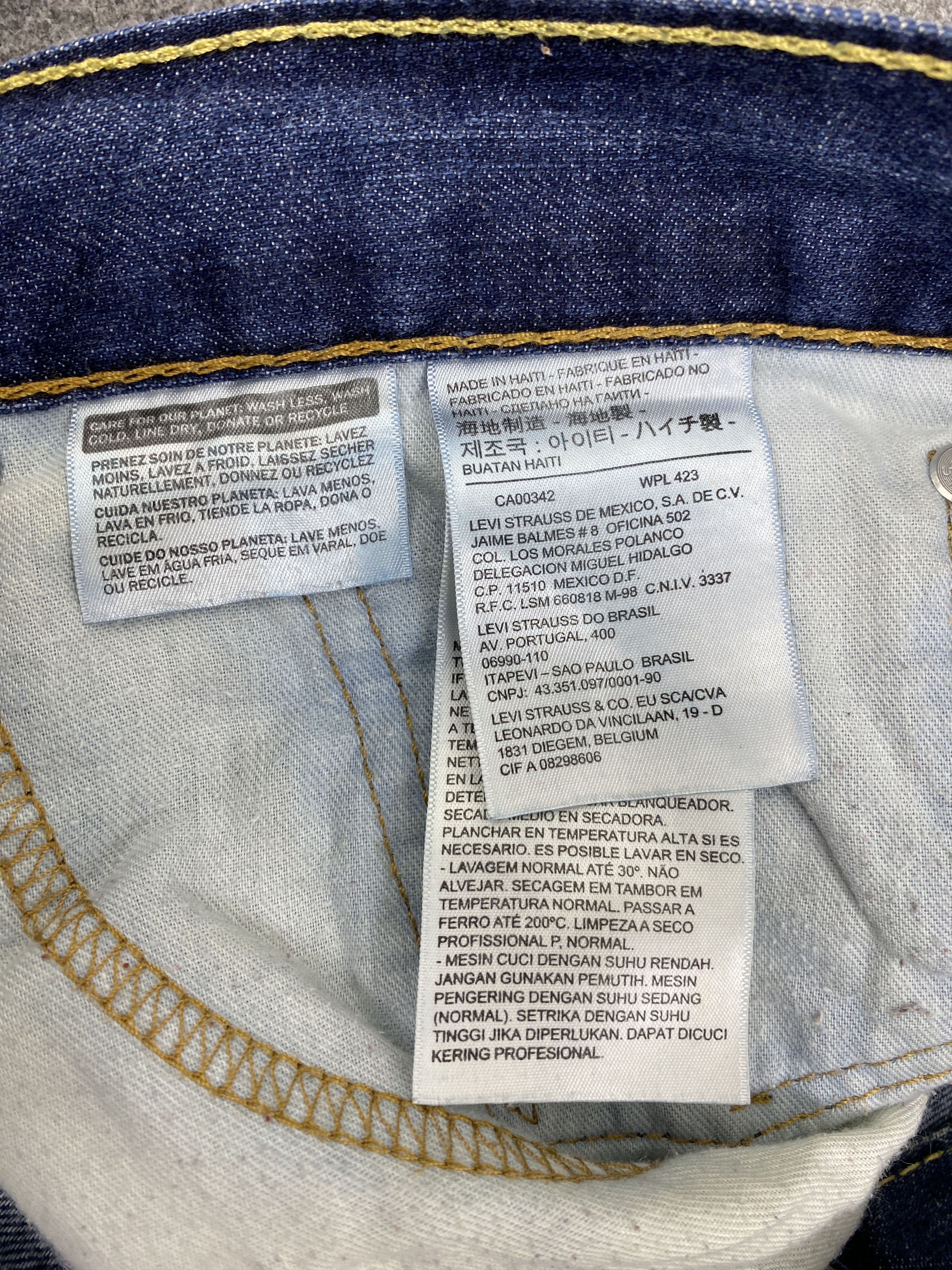Levi's Vintage Levis 514 Faded Blue Jeans 36x30 S0039 Size US 36 / EU 52 - 7 Thumbnail