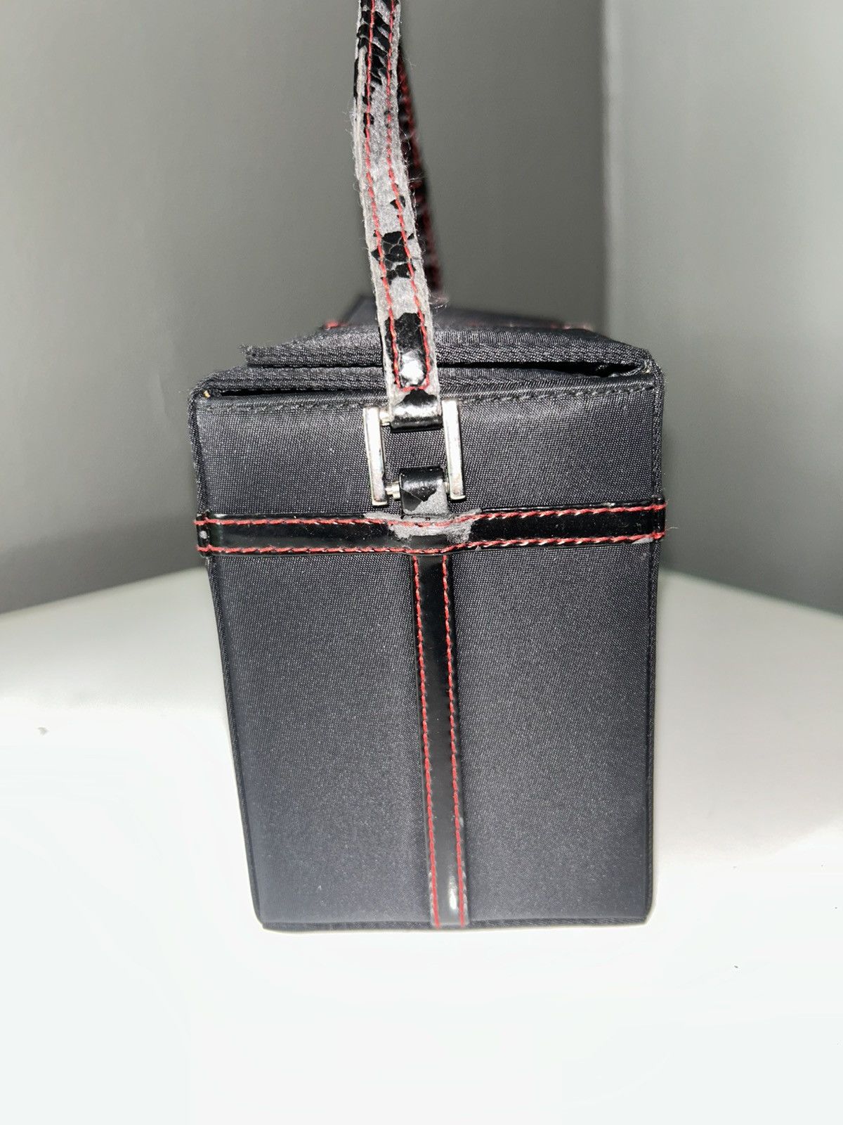 Dior Vintage Christian Dior Ribbon Box Vanity Clutch Bag Size ONE SIZE - 11 Thumbnail