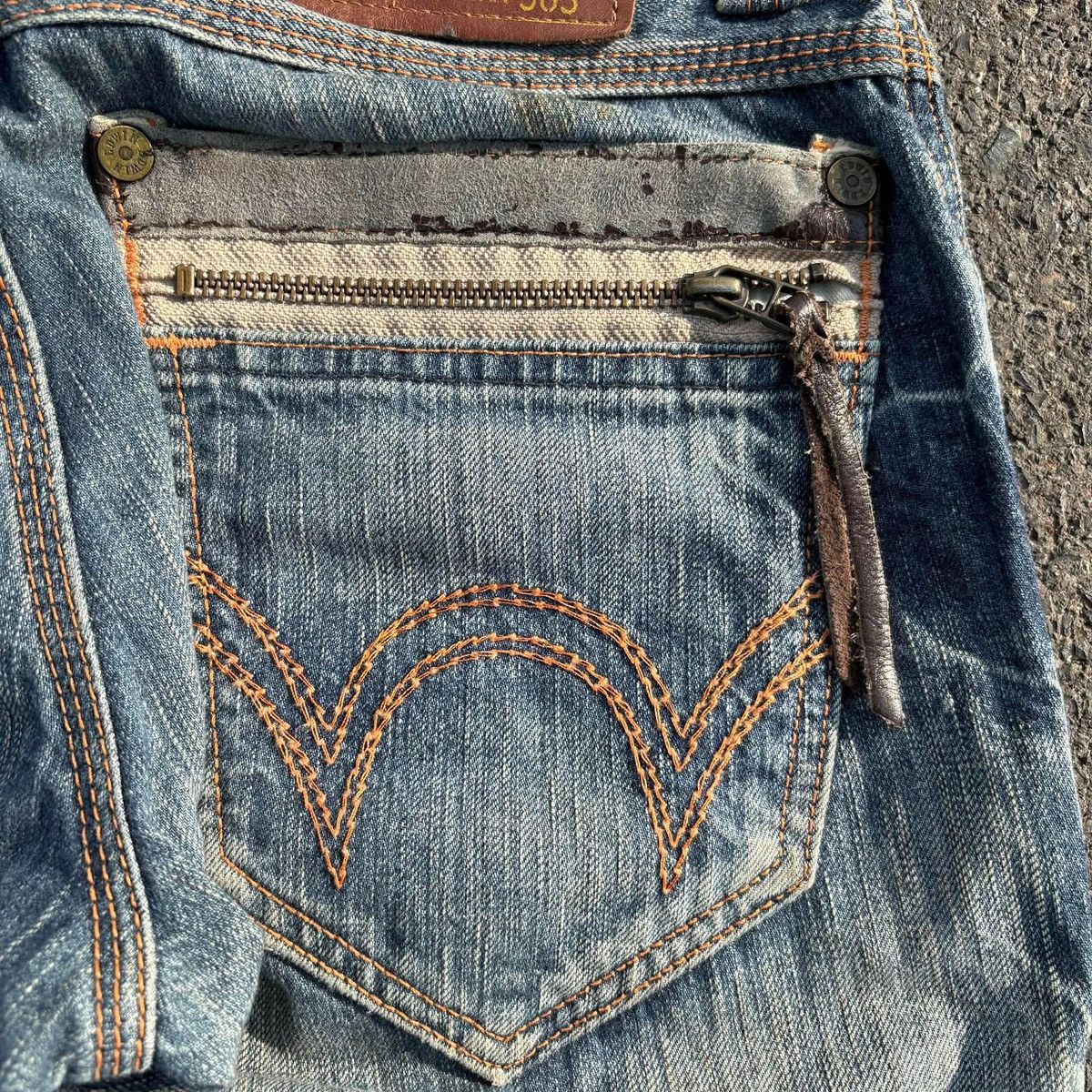 Edwin EDWIN 503 Blue Trip Distressed Denim Jeans Bootcut Vintage Size US 30 / EU 46 - 8 Thumbnail