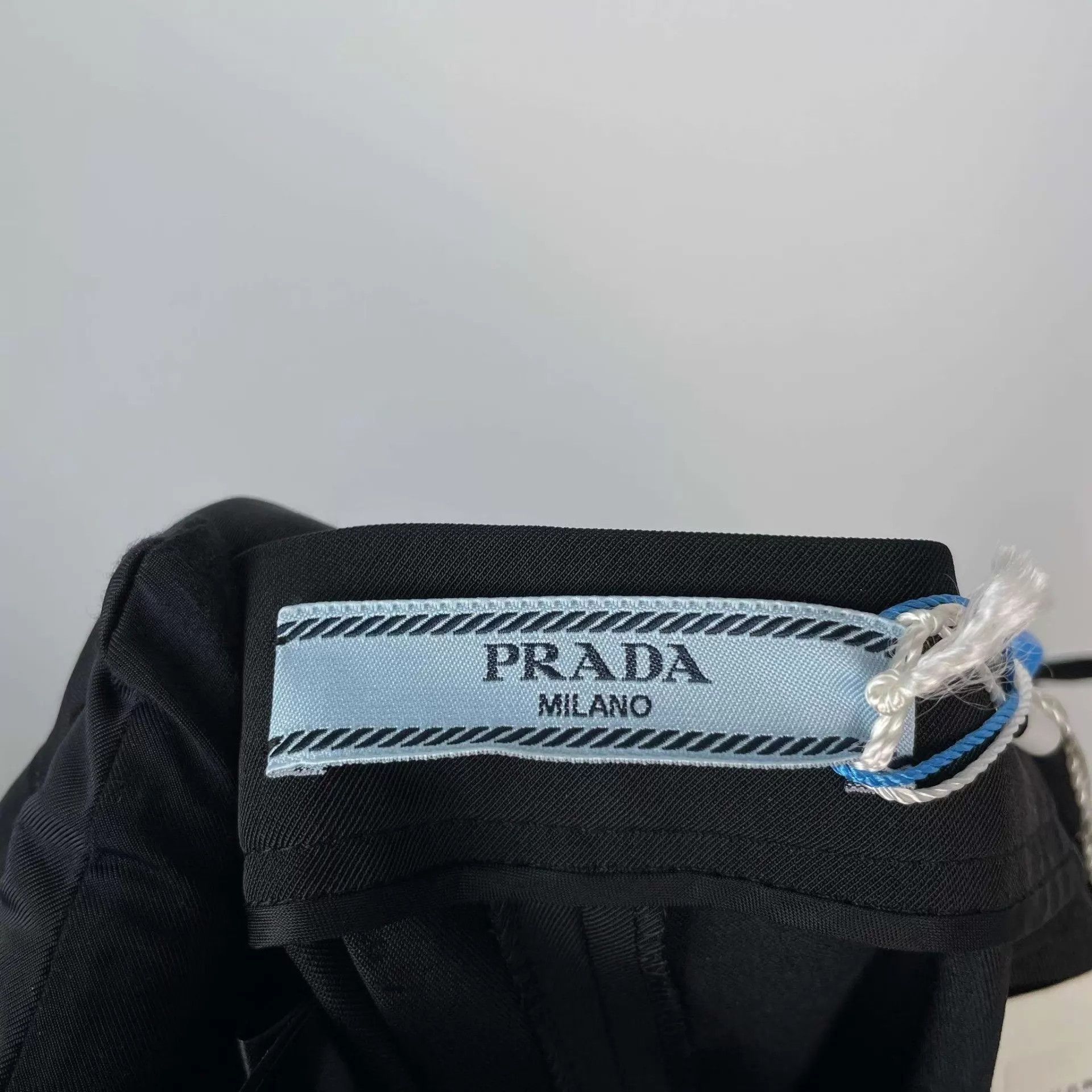 Prada Prada Silk Black Side Zip Pants Size 26" / US 2 / IT 38 - 3 Thumbnail