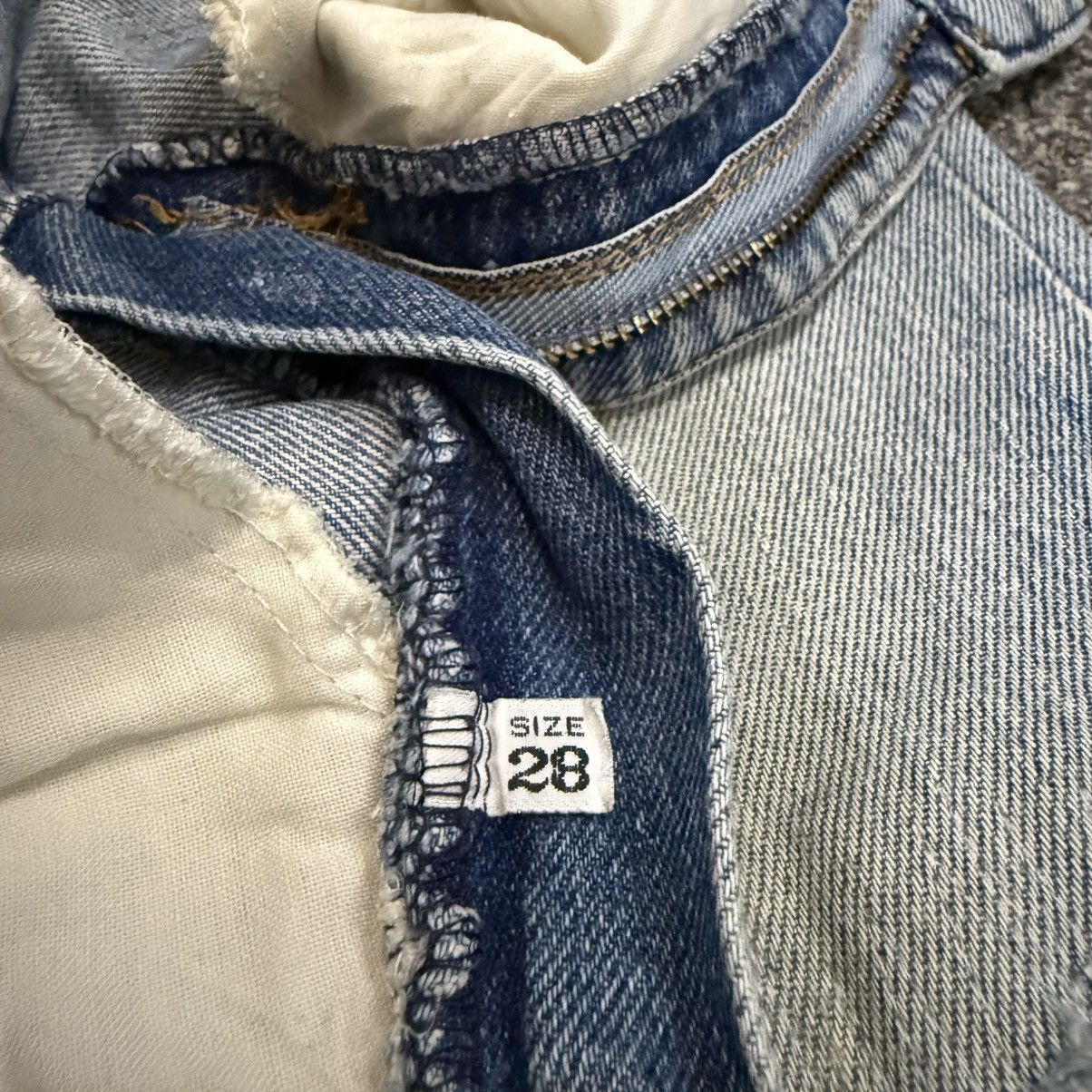 Armani Vintage 90s Armani Dirty Wash Metal Logo Jeans Amiri Style Size US 28 / EU 44 - 16 Thumbnail