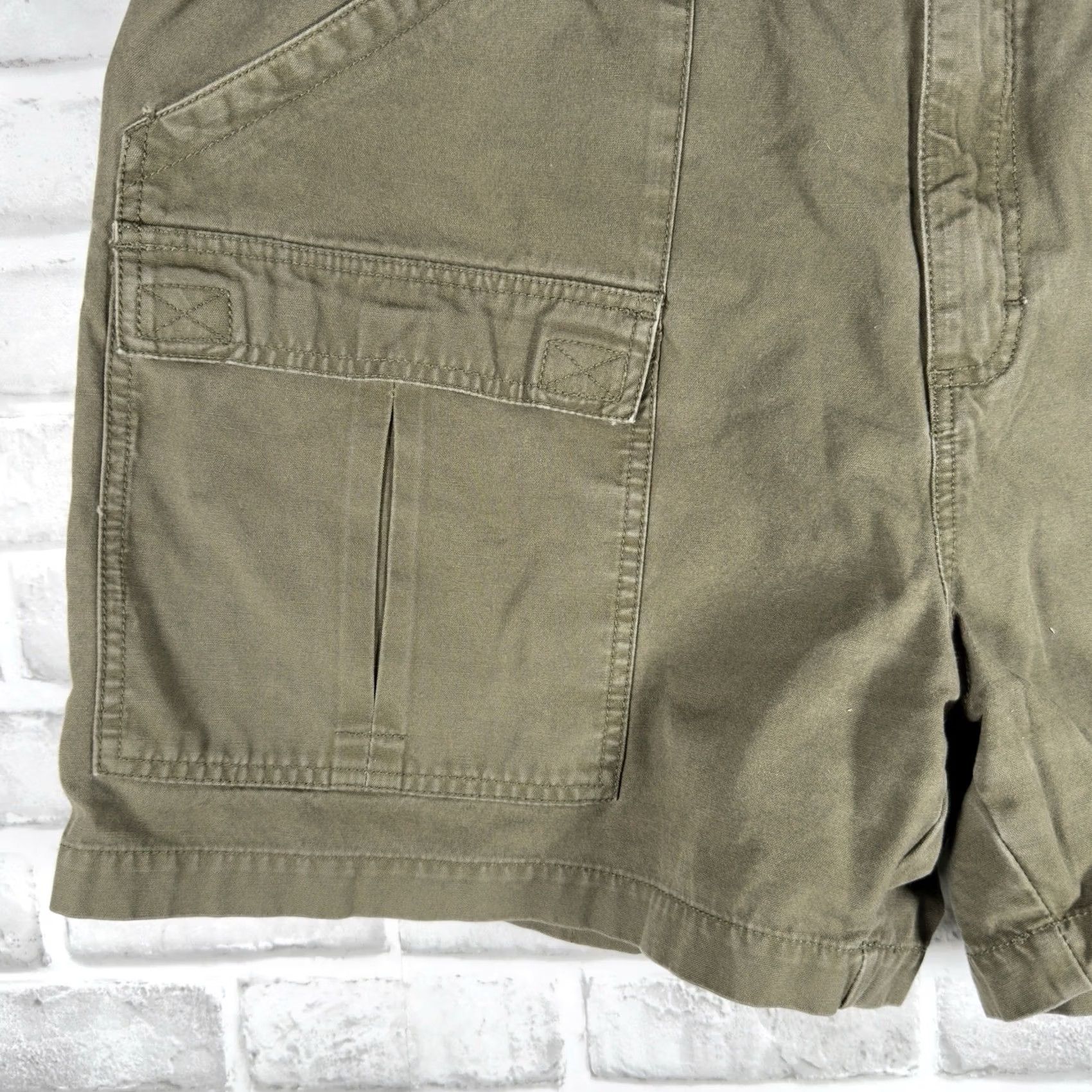Vintage Cabela's 6-pocket 100% Cotton Green Hiking Cargo Shorts Mens Size 42 Size US 42 / EU 58 - 2 Thumbnail