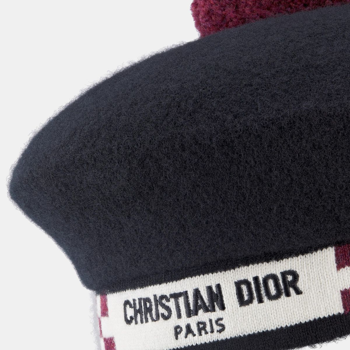Dior o1w1db10326 Size:OS/Dior Castle Beret in Black Size ONE SIZE - 3 Thumbnail