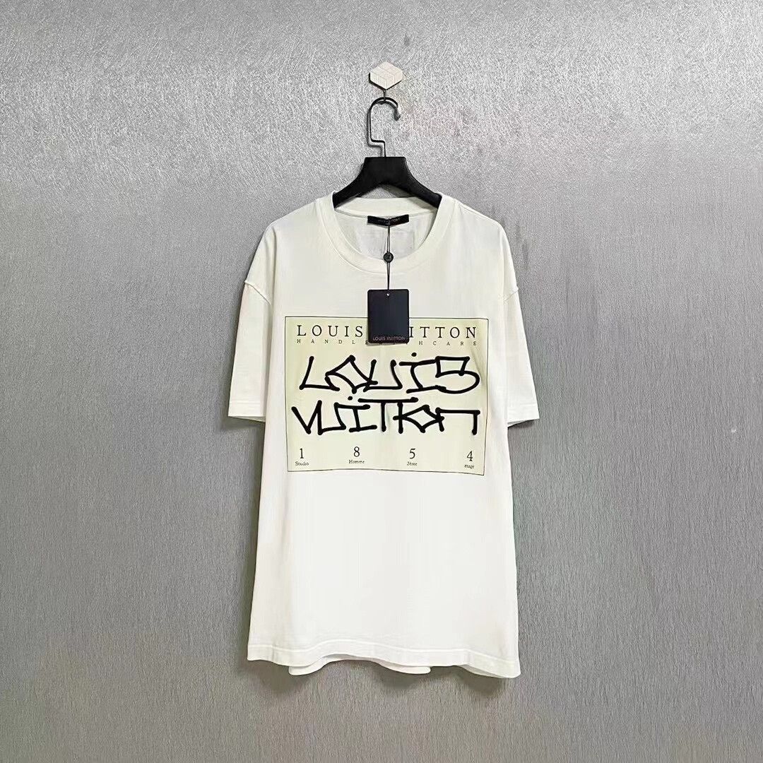 Louis Vuitton louis vuitton logo short sleeve shirt Size US L / EU 52-54 / 3 - 1 Thumbnail
