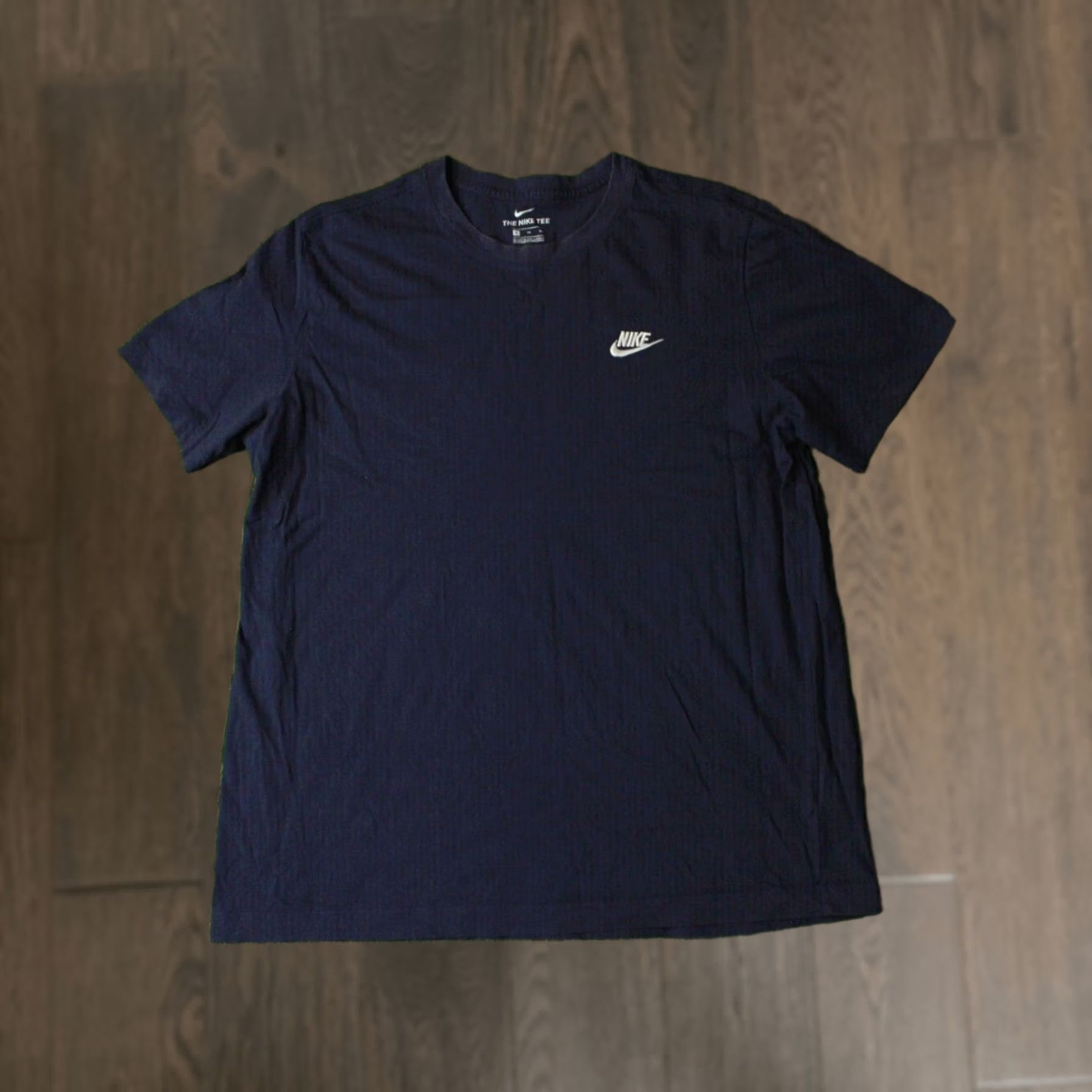 Nike Nike Classic 2019 T-Shirt Men XL Navy Blue Casual Tee Jersey Short Sleeve 100% Cotton/Vintage No Size US XL / EU 56 / 4 - 1 Thumbnail