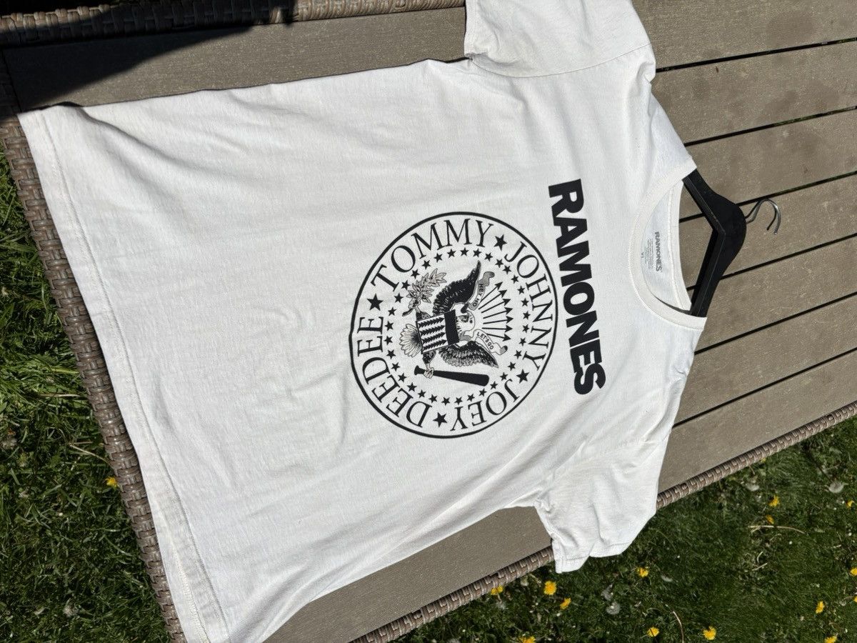 Band Tees × Vintage Ranones T-shirt Size US XL / EU 56 / 4 - 1 Thumbnail