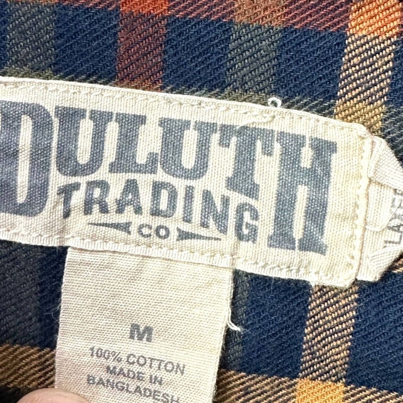 Duluth Trading Company Duluth Trading Co. Shirt Button Down Mens Medium Blue Tan Plaid Pocket Relaxed Size US M / EU 48-50 / 2 - 4 Thumbnail
