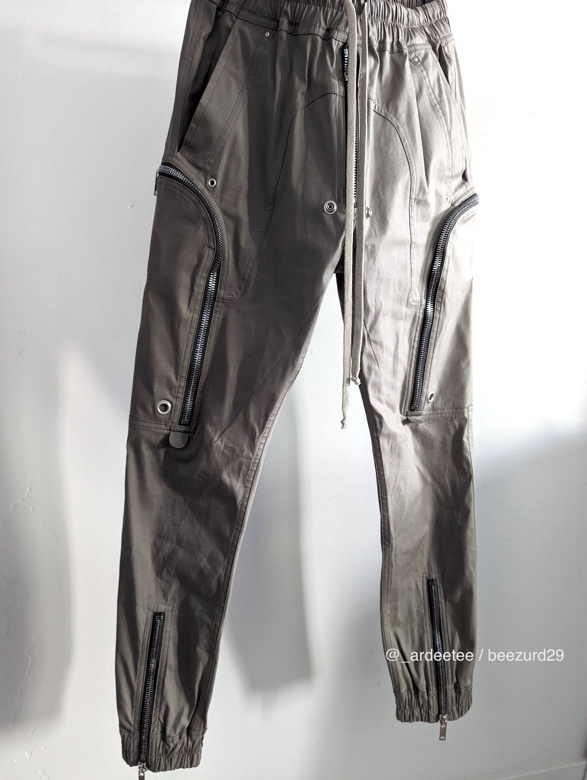 Rick Owens *NEW* DUST BAUHAUS CARGO ZIP JOGGERS SS21 Size US 29 - 3 Thumbnail