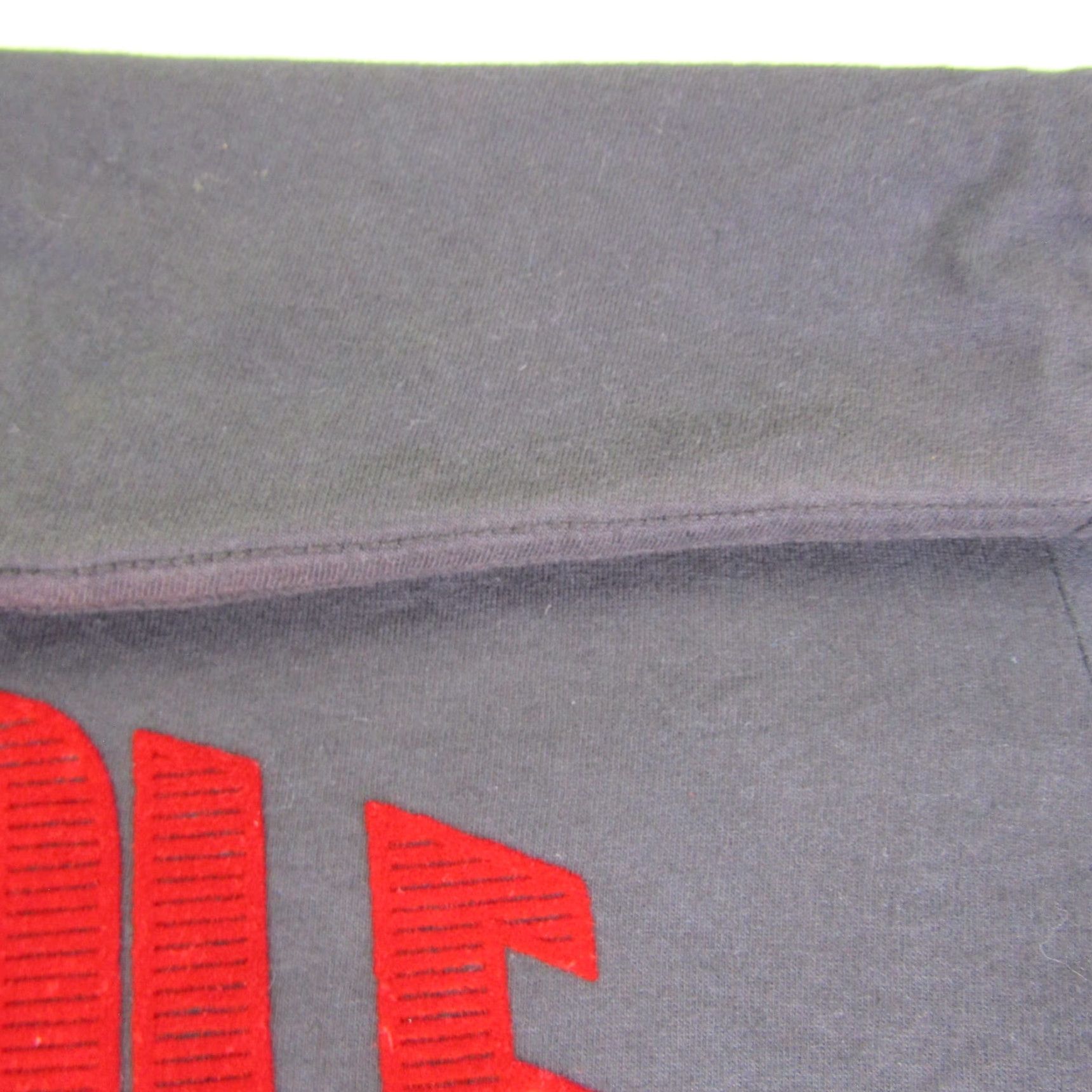 Southpole VINTAGE Southpole Shirt Mens 2XL Black Red Felt Spellout Graphic Hip Hop Y2K Mens Size US XXL / EU 58 / 5 - 5 Thumbnail