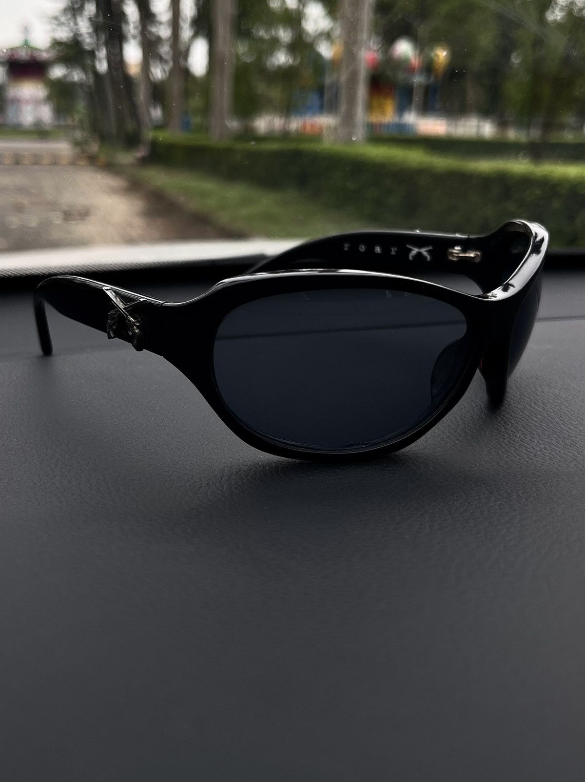 Roar 2000s ROAR Avant-garde Sunglasses Size 32 - 2 Thumbnail