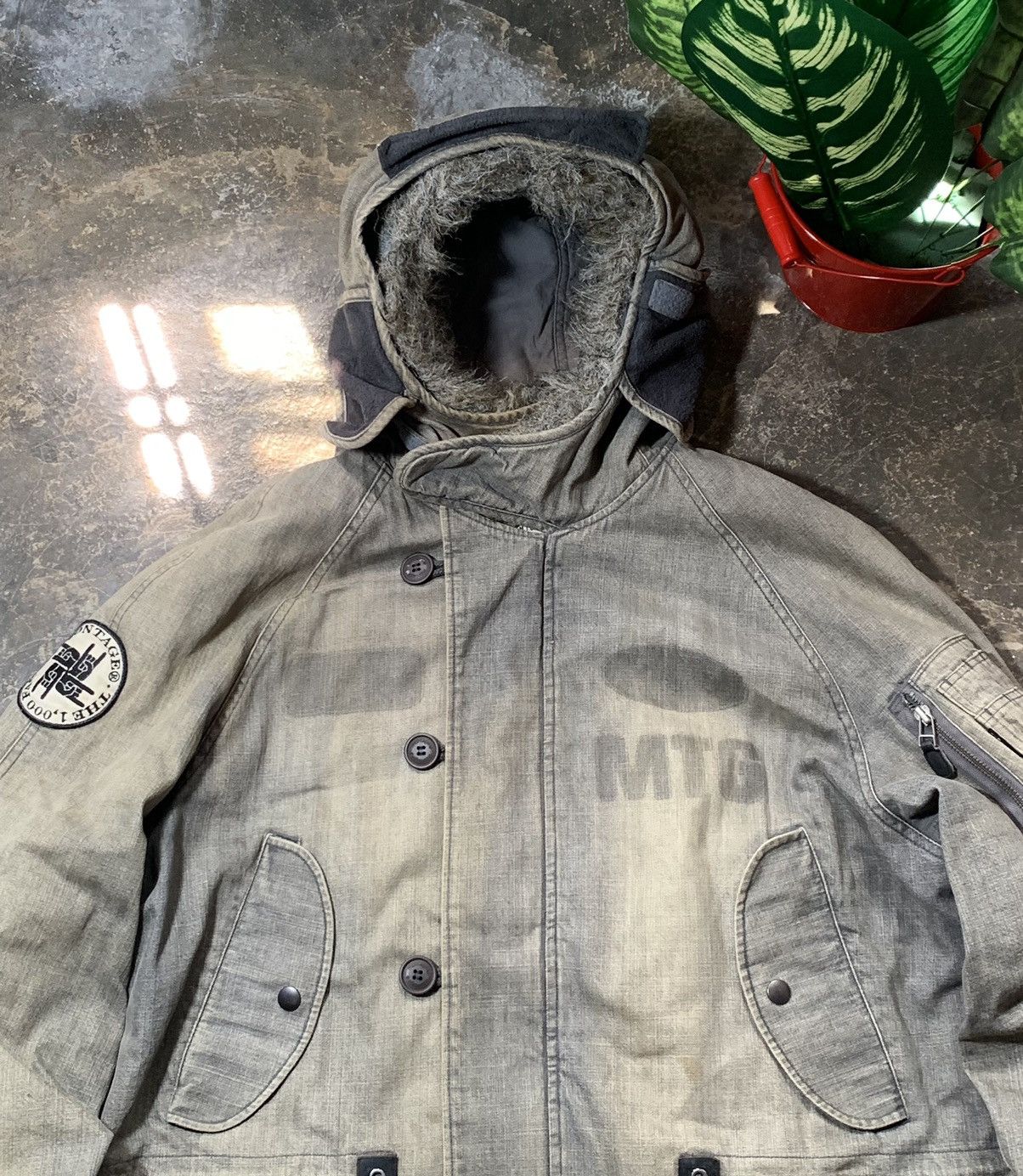 Montage Montage the 1000 faces Military Snorkel Hood Winter Parka Size US XL / EU 56 / 4 - 2 Thumbnail