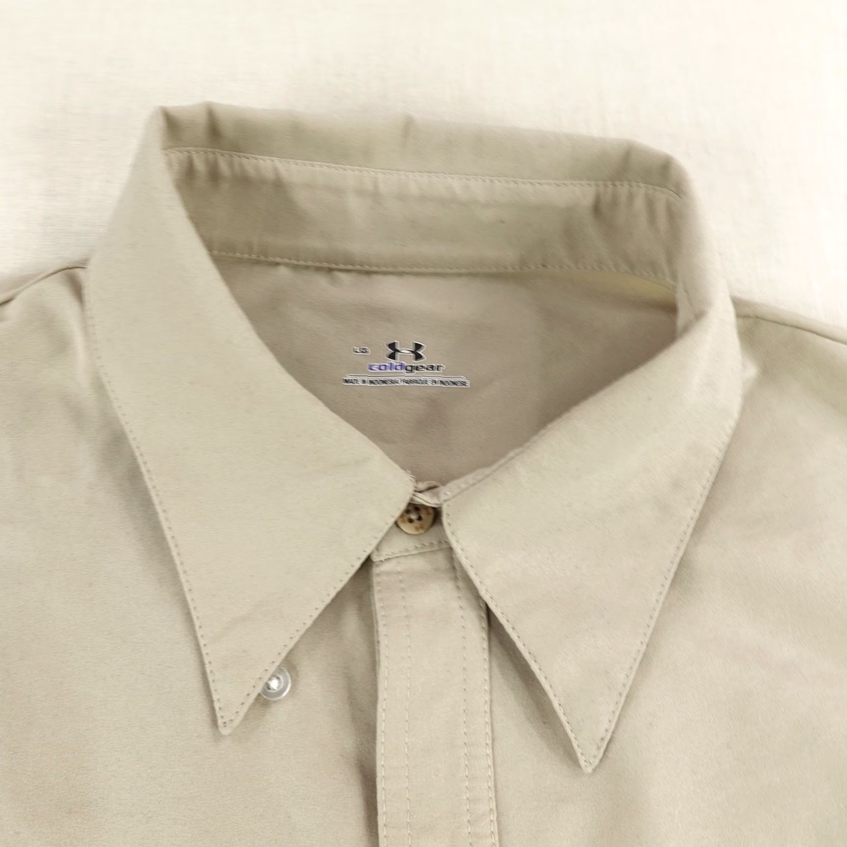 Under Armour Under Armour Shirt Mens Large Khaki Cold Gear Performance Fishing Button Up Size US L / EU 52-54 / 3 - 2 Thumbnail